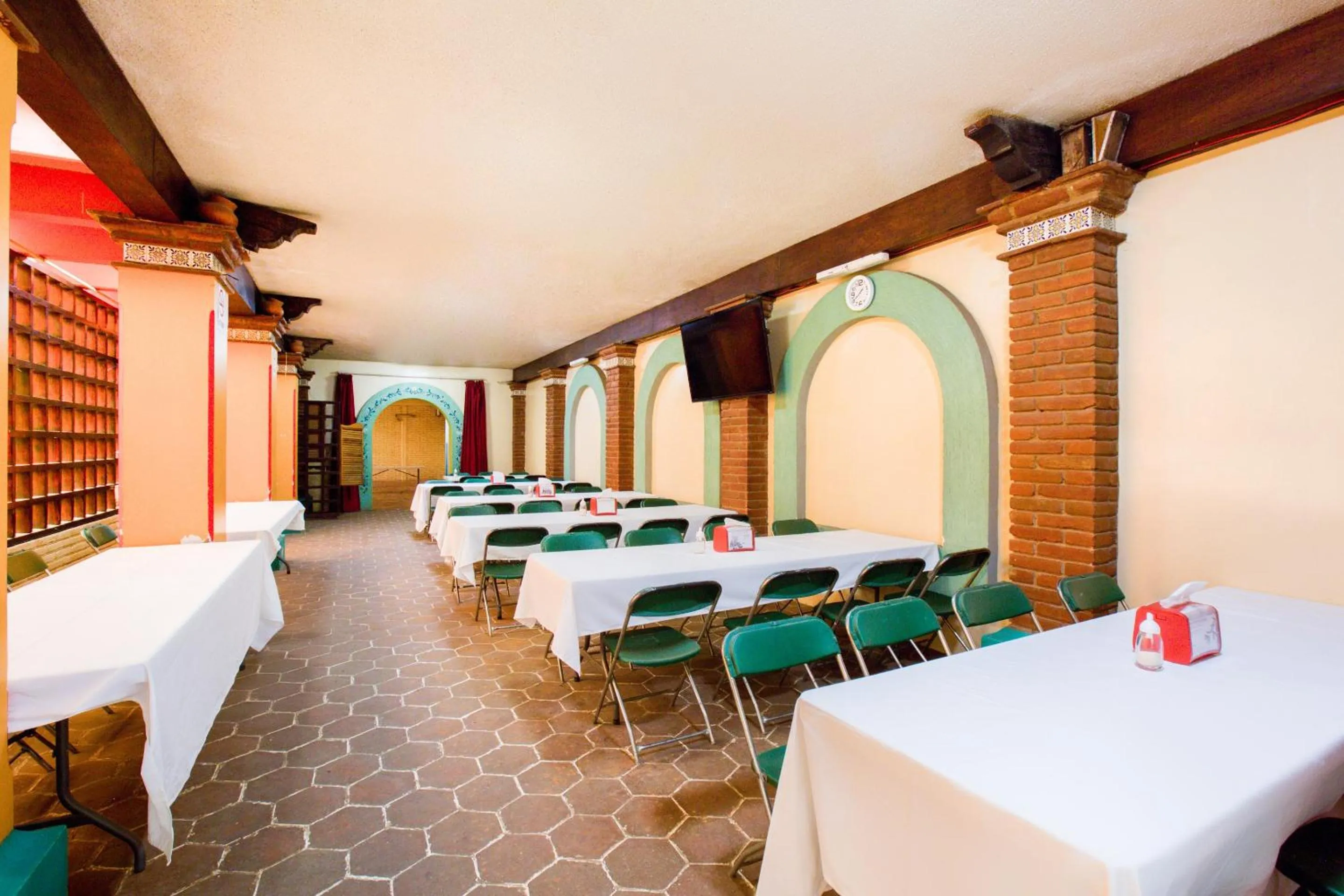 Restaurant/places to eat in OYO Hotel Maria Teresa Inn Oaxaca