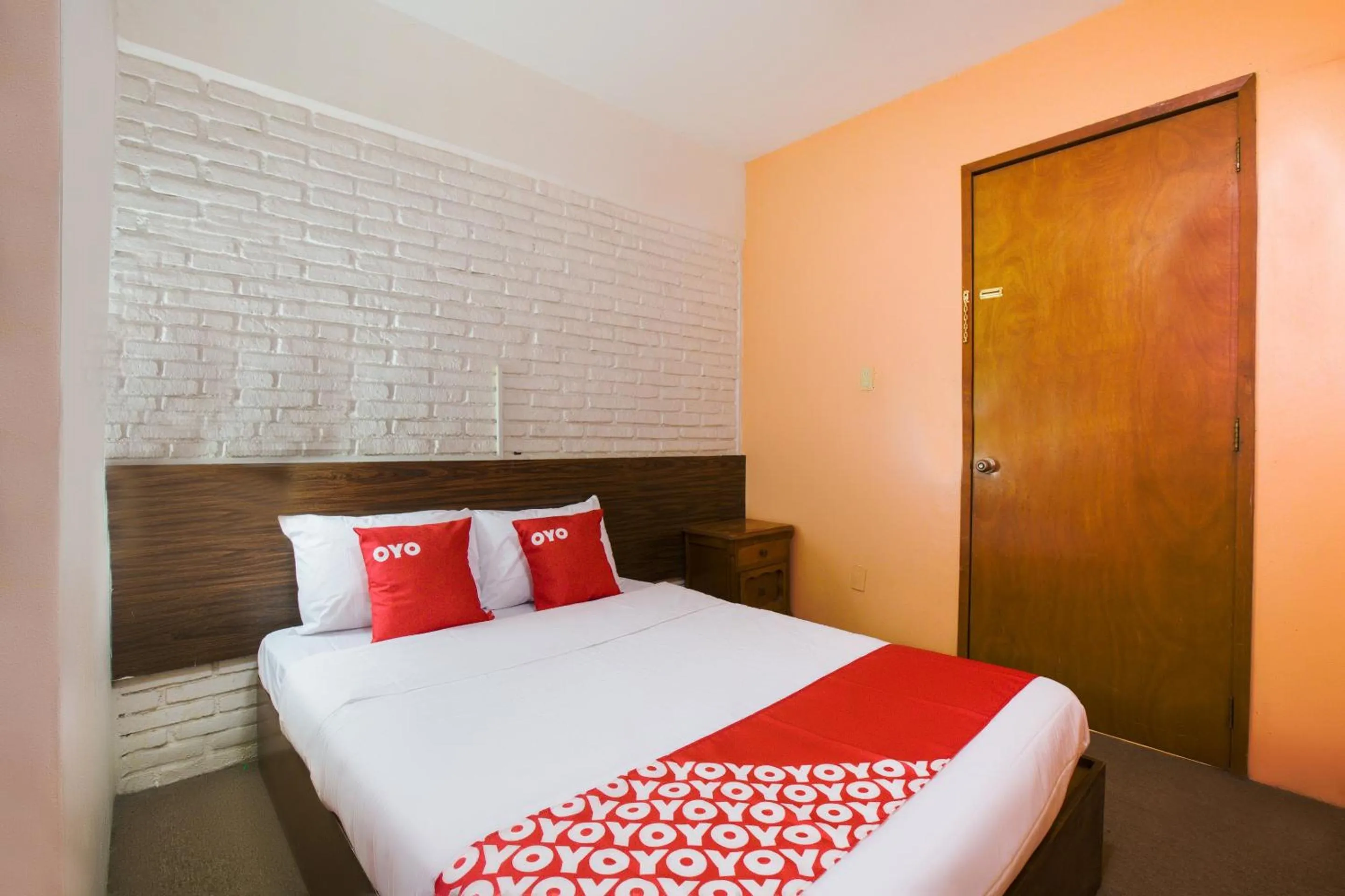 Bedroom in OYO Hotel Maria Teresa Inn Oaxaca