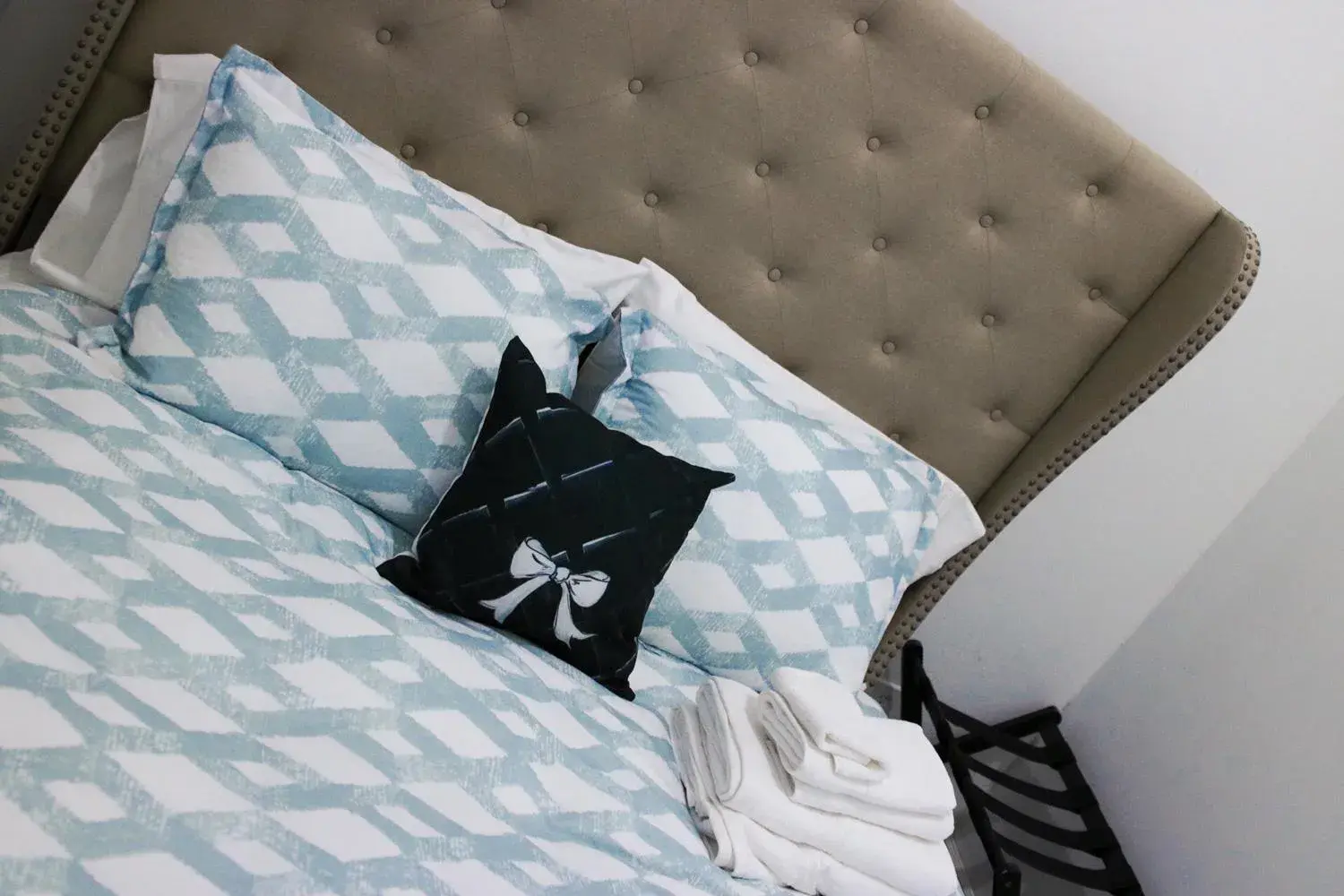 9BR-SLEEPS 19. Amazing Deal!! 9BR-SLEEPS 19. Amazing Deal!!