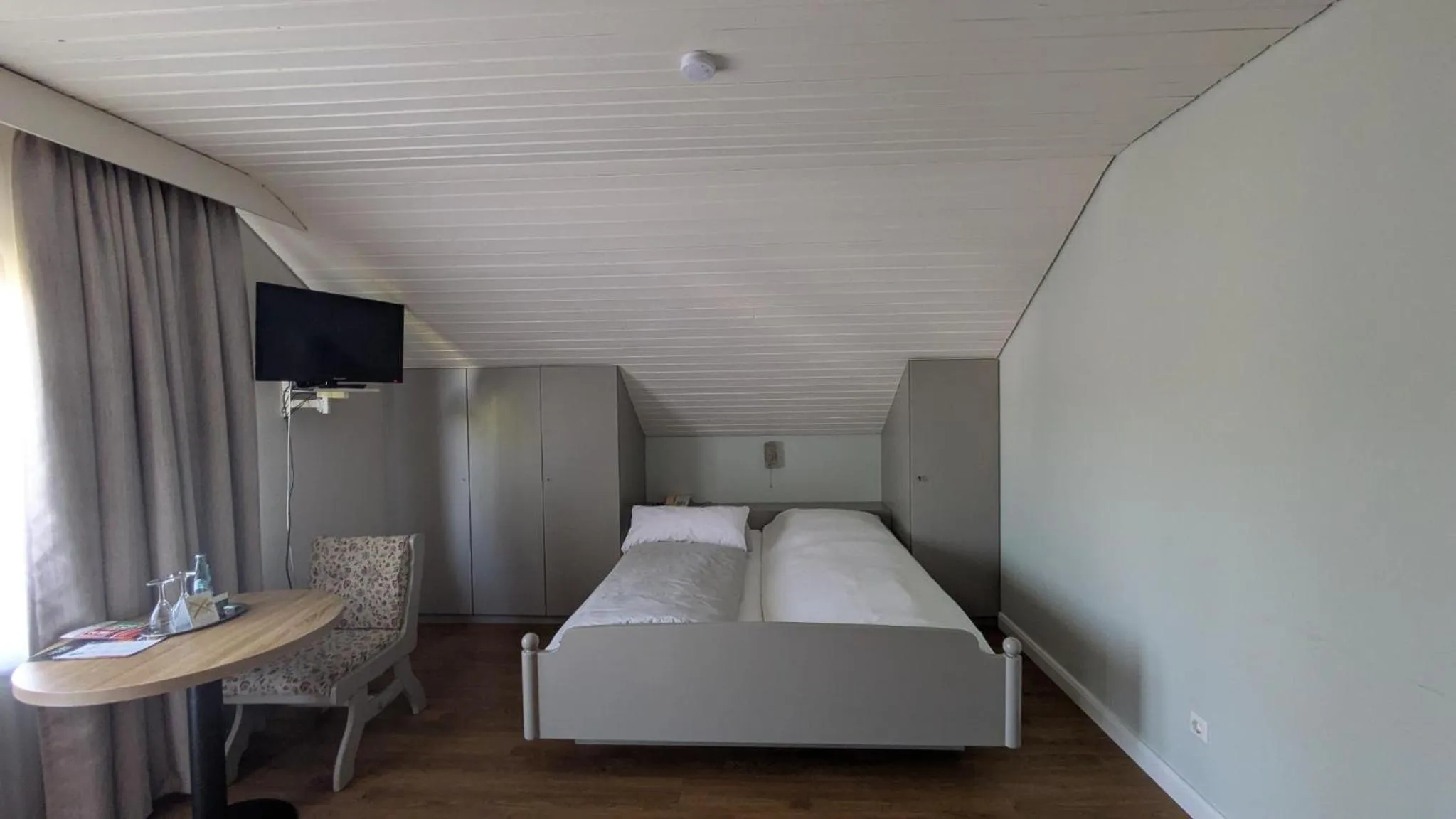 Photo of the whole room, Bed in Landhotel Sonneneck - Breuna im Naturpark