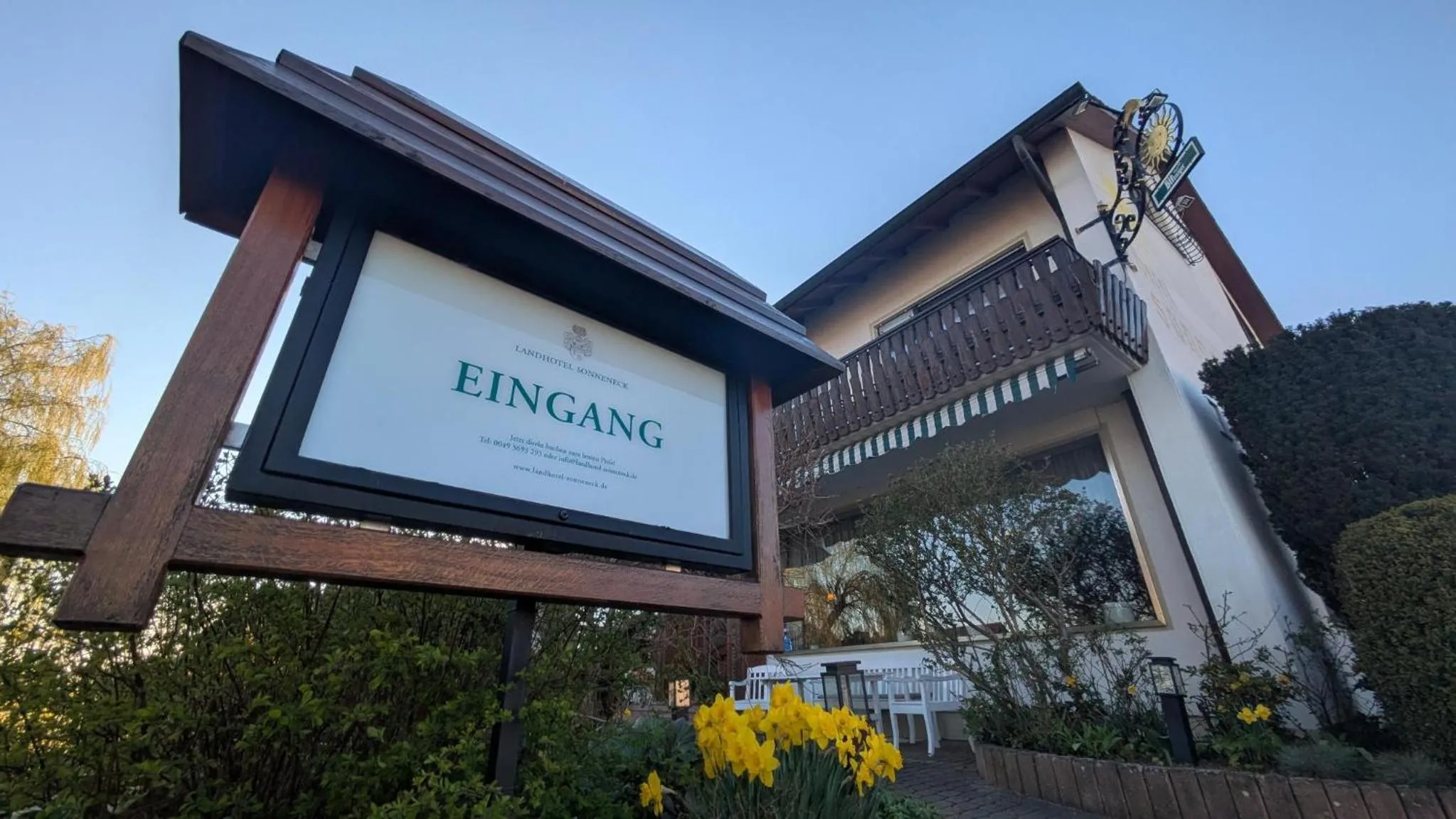 Facade/entrance in Landhotel Sonneneck - Breuna im Naturpark
