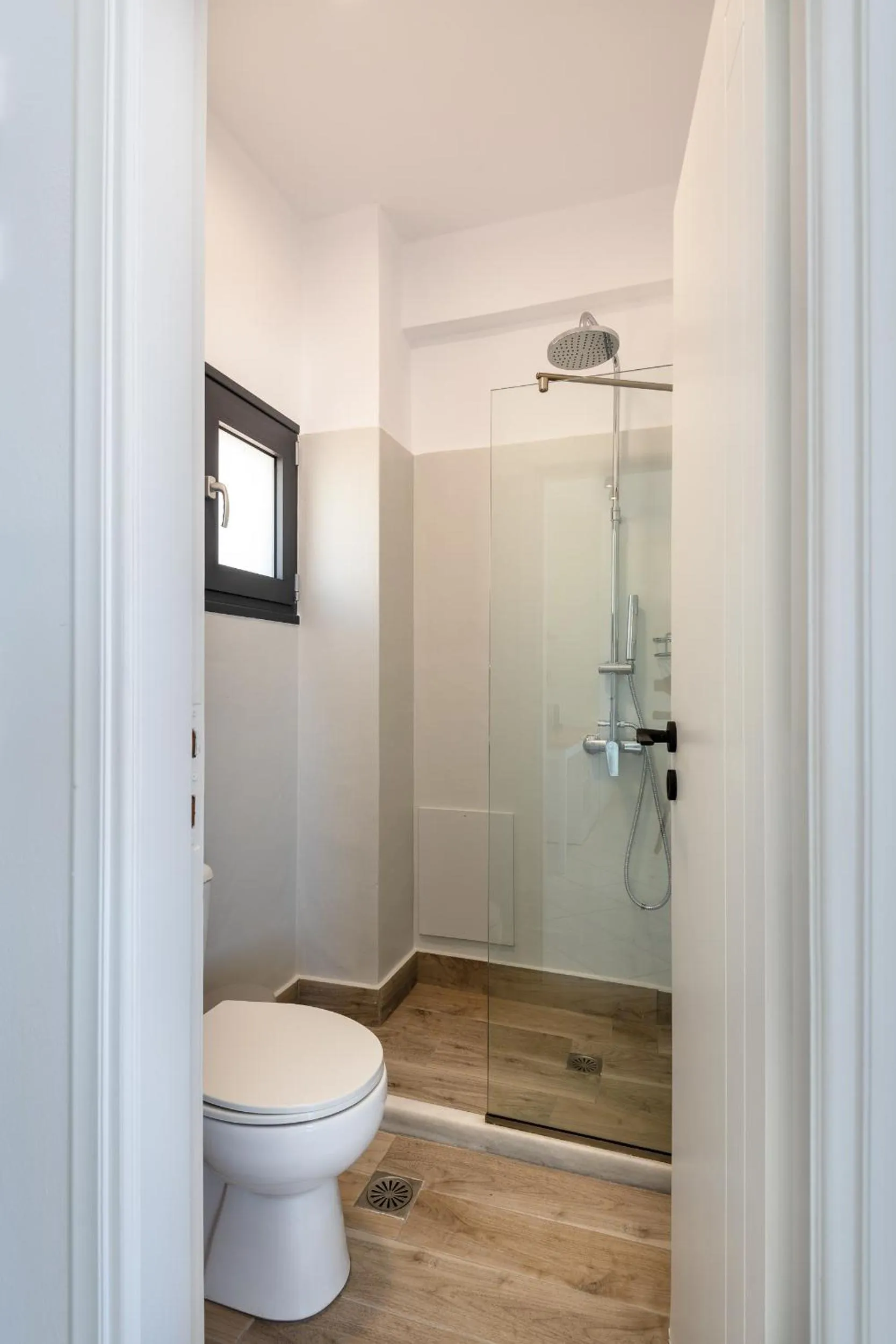 Bathroom in Minois Boutique Hotel