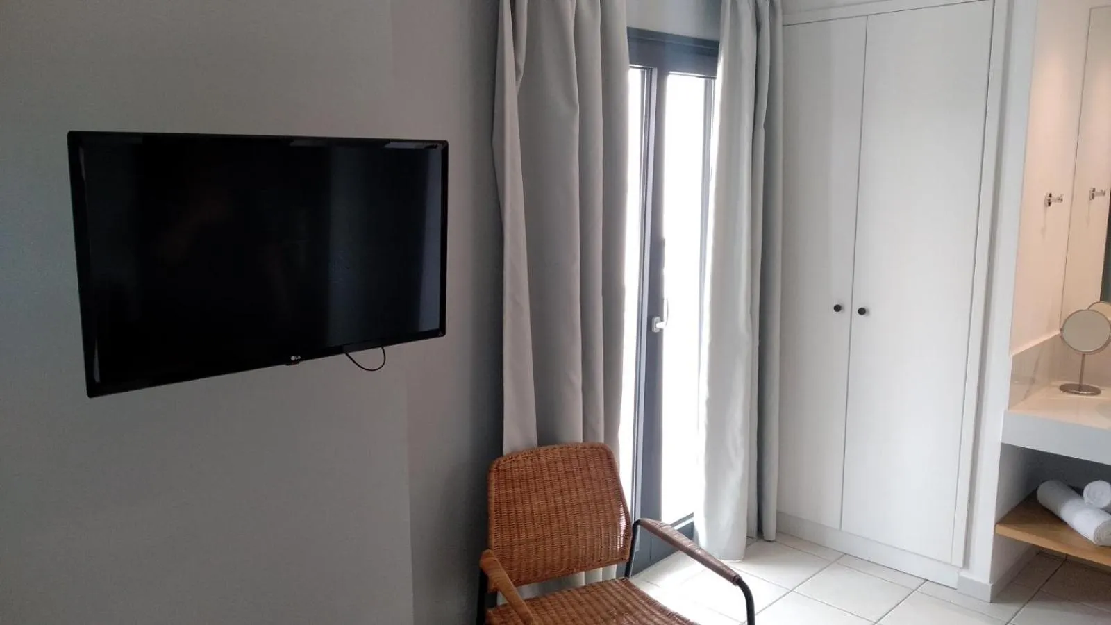 Photo of the whole room, Bed in Minois Boutique Hotel