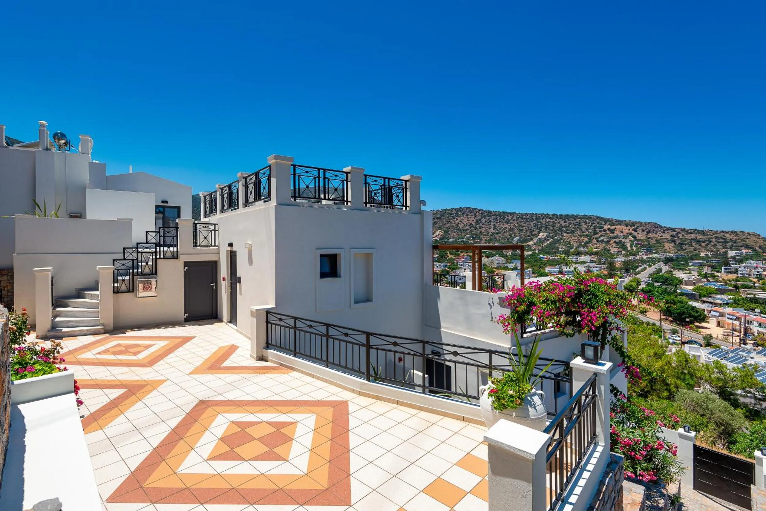 Property building in Minois Boutique Hotel