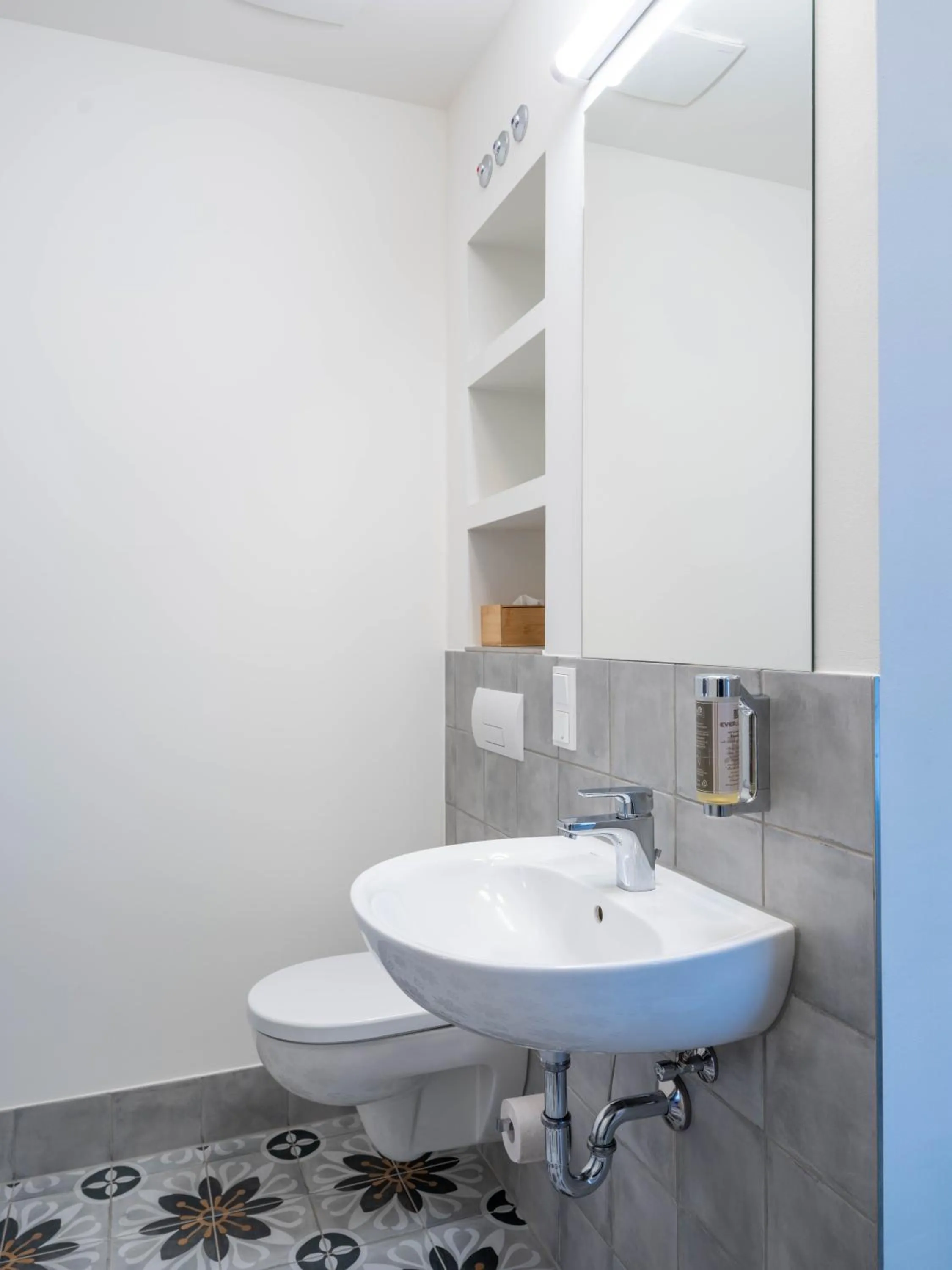 Bathroom in Gästehaus Nikolai