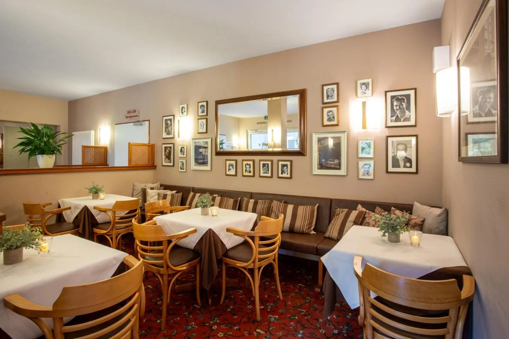 Seating area in Montana Hotel Senden