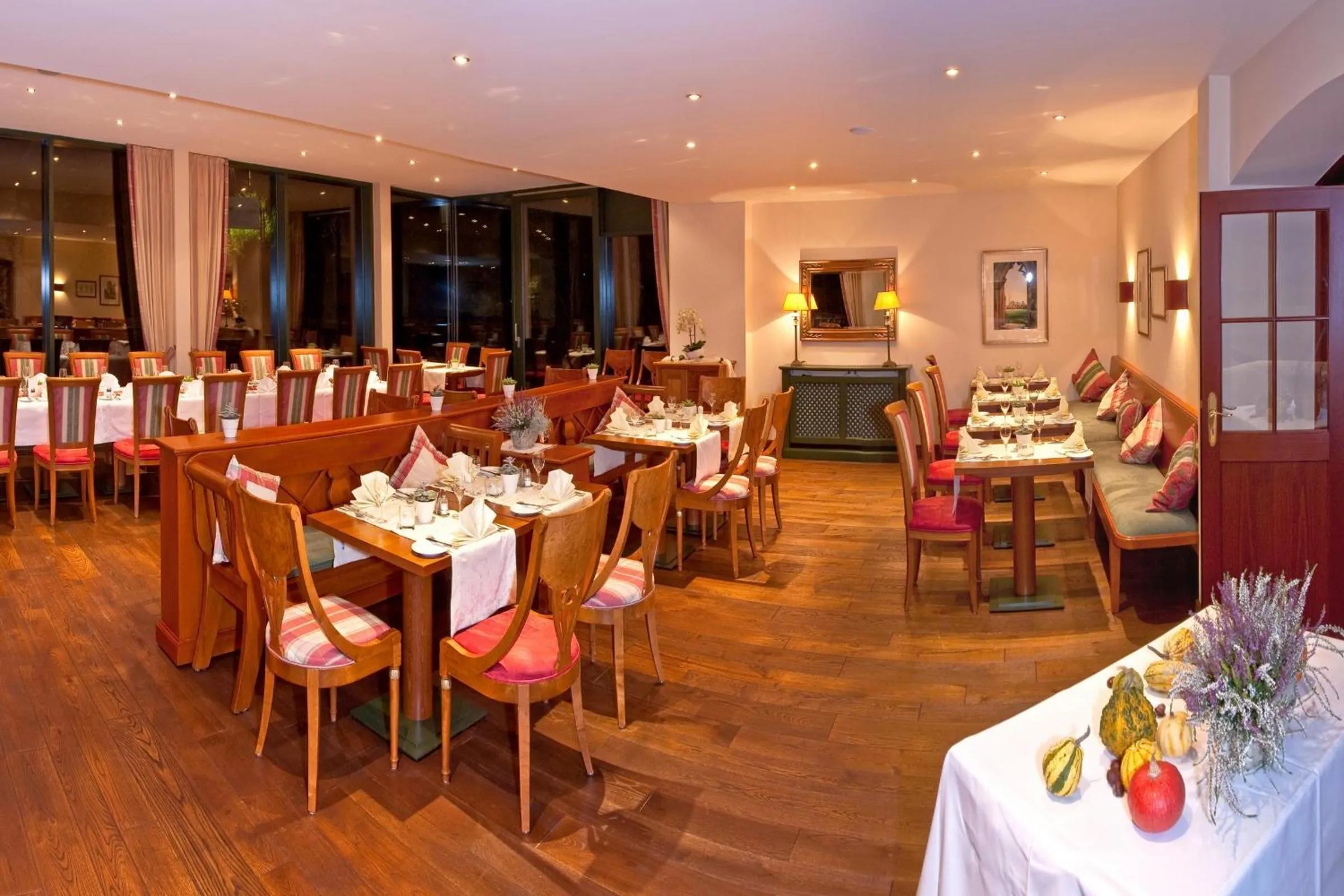 Restaurant/places to eat in Hotel Kloster Hirsau