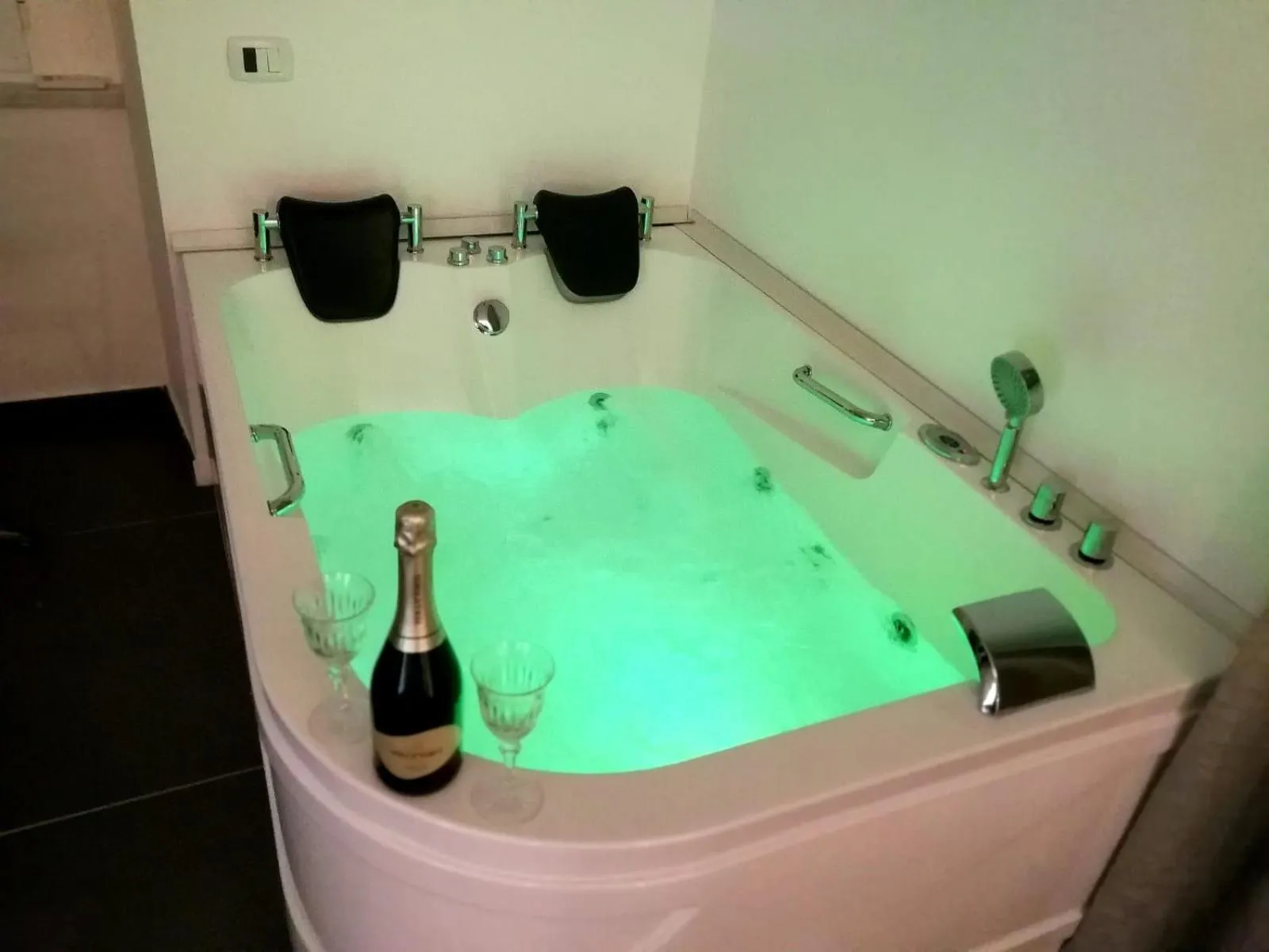 Hot Tub in Lombardi Luxury Home