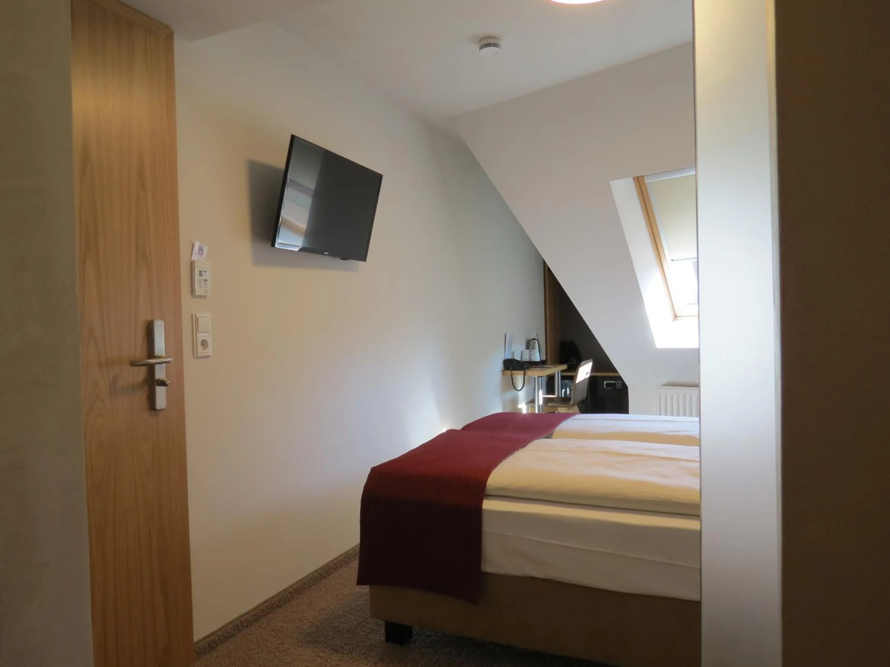 Bed in Hotel Neuthor