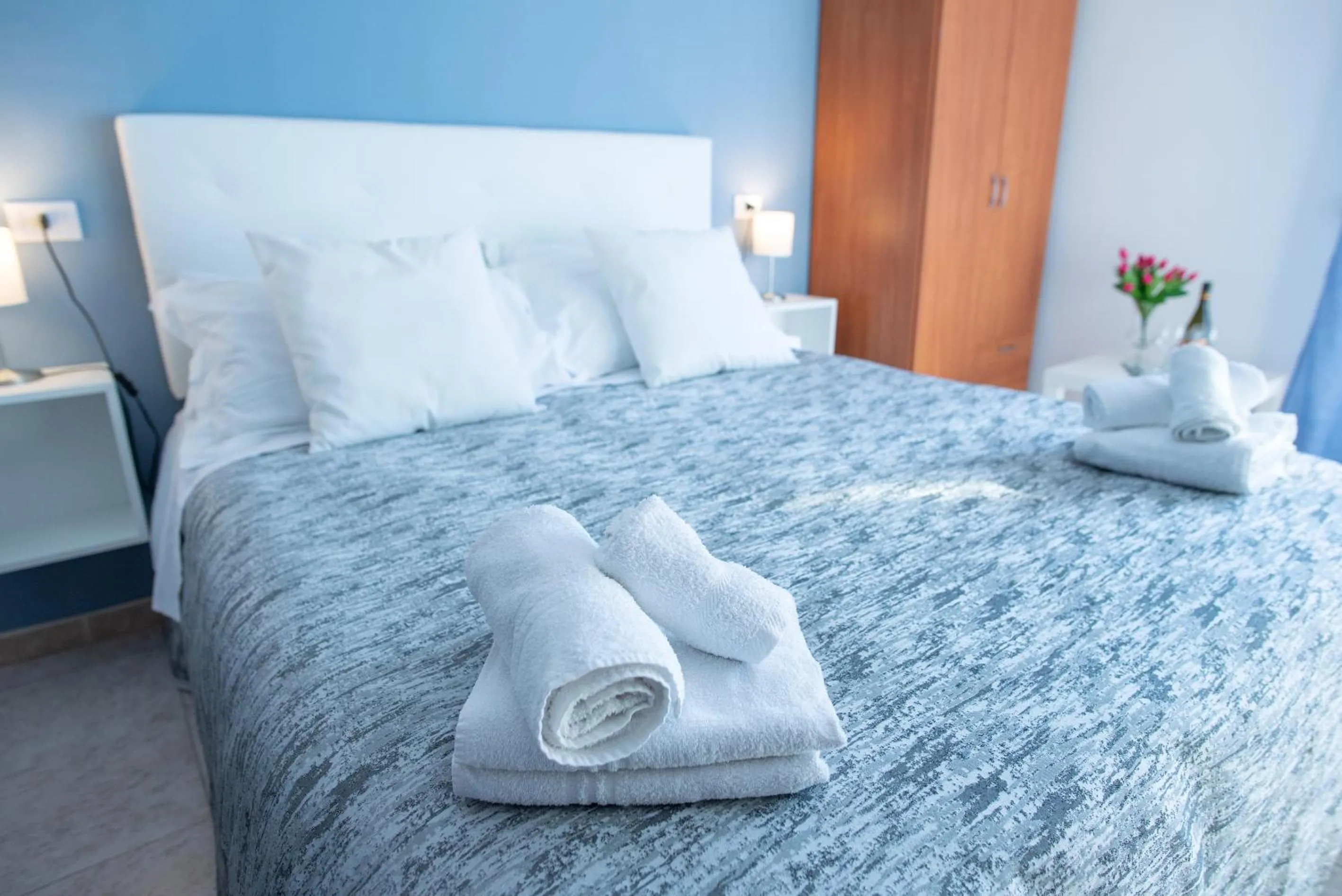 Day, Bed in B&B New Triscele