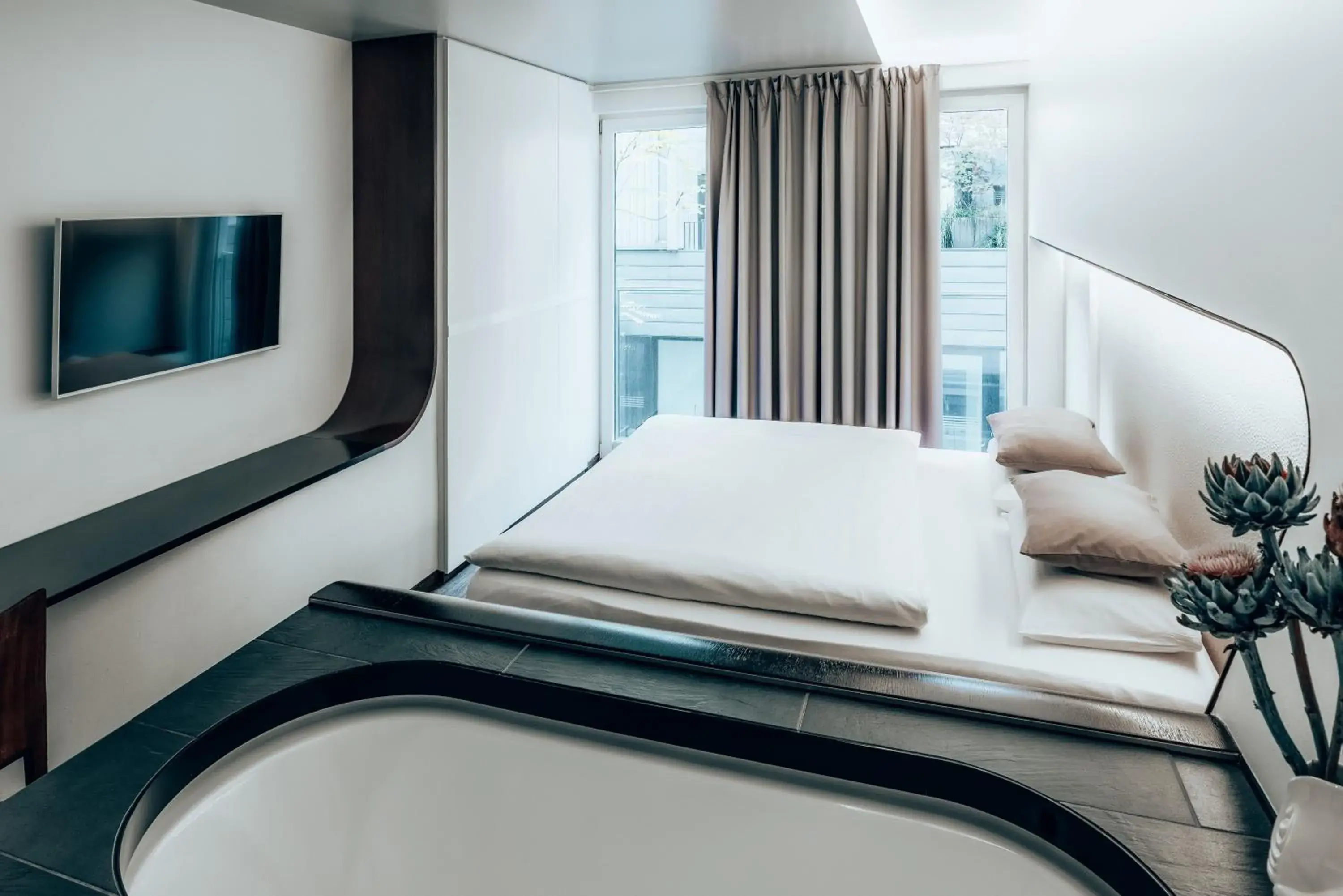 Photo of the whole room, Bed in Hotel Q! Berlin Photo of the whole room, Bed in Hotel Q! Berlin