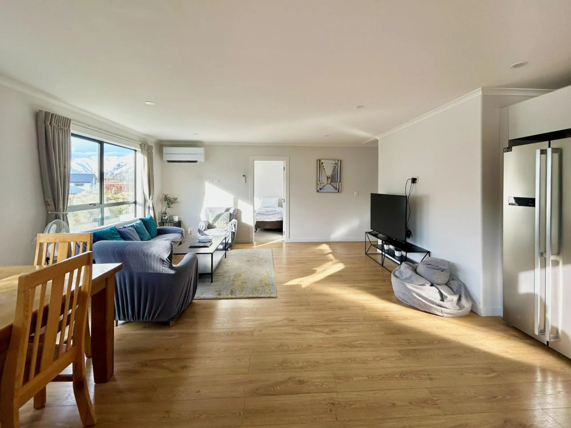 Living room in Alpine Star