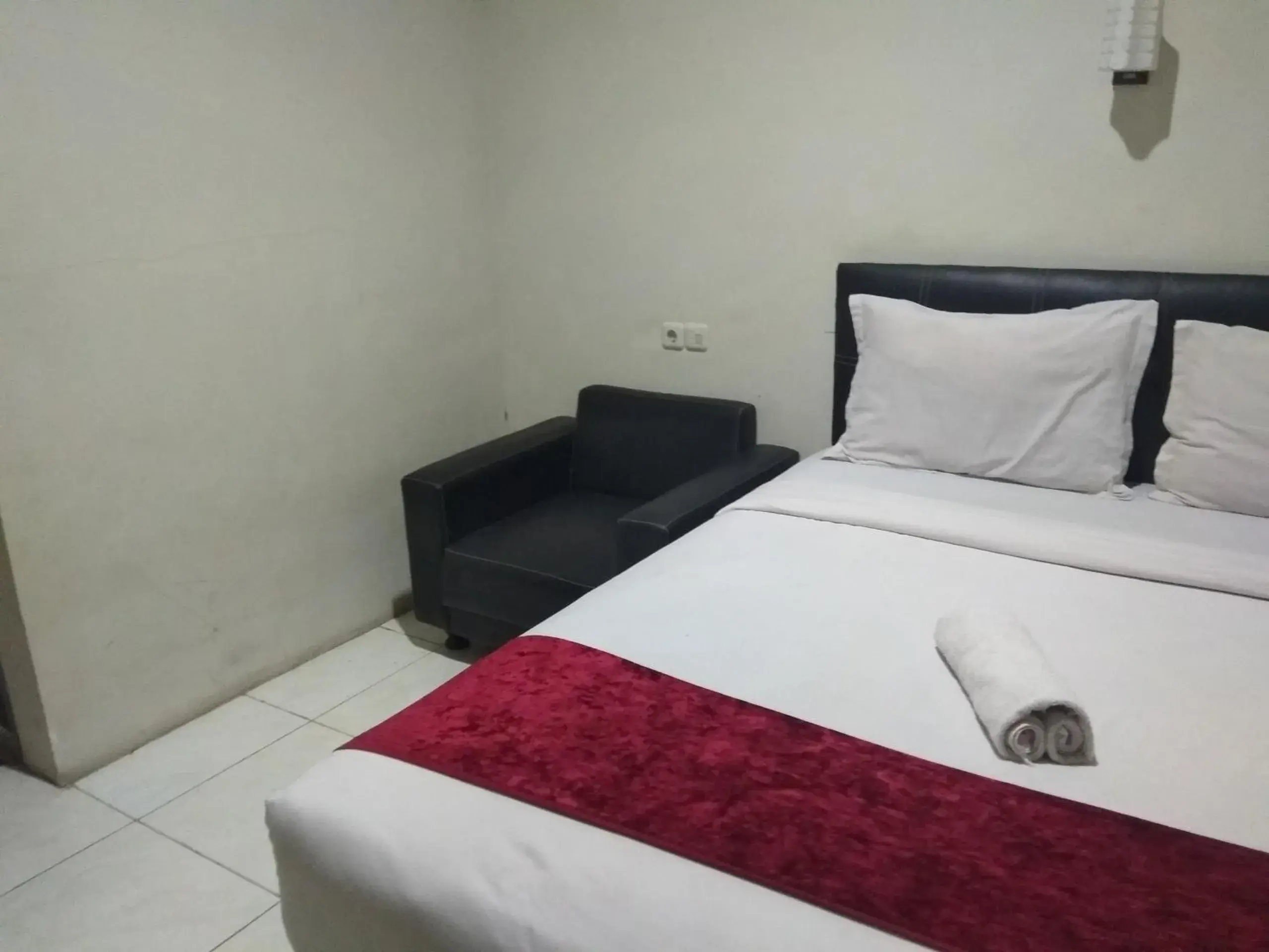 Bedroom, Bed in Hotel O Satya Homestay Bedroom, Bed in Hotel O Satya Homestay