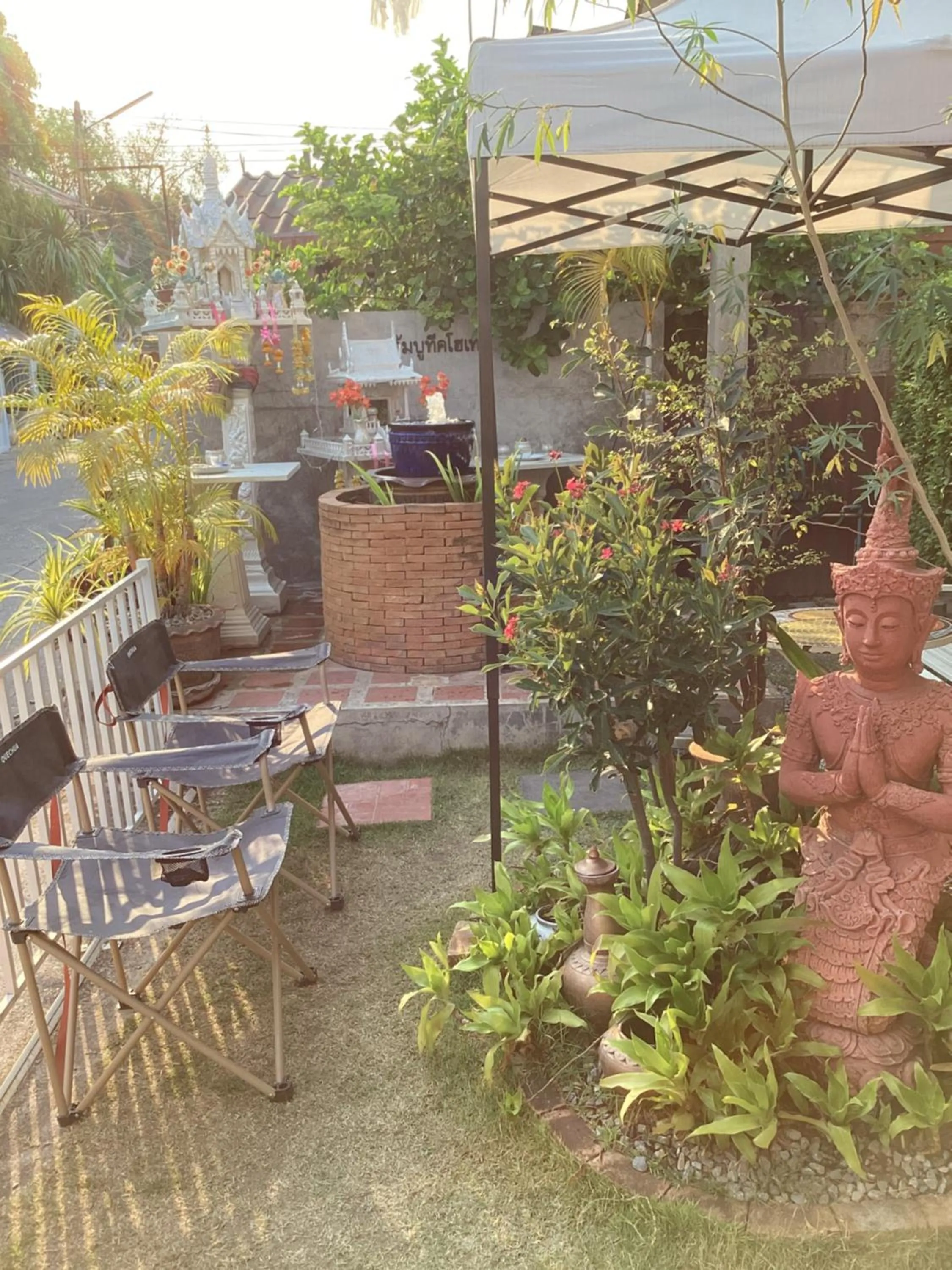 Garden in Puak Taem Boutique Hotel