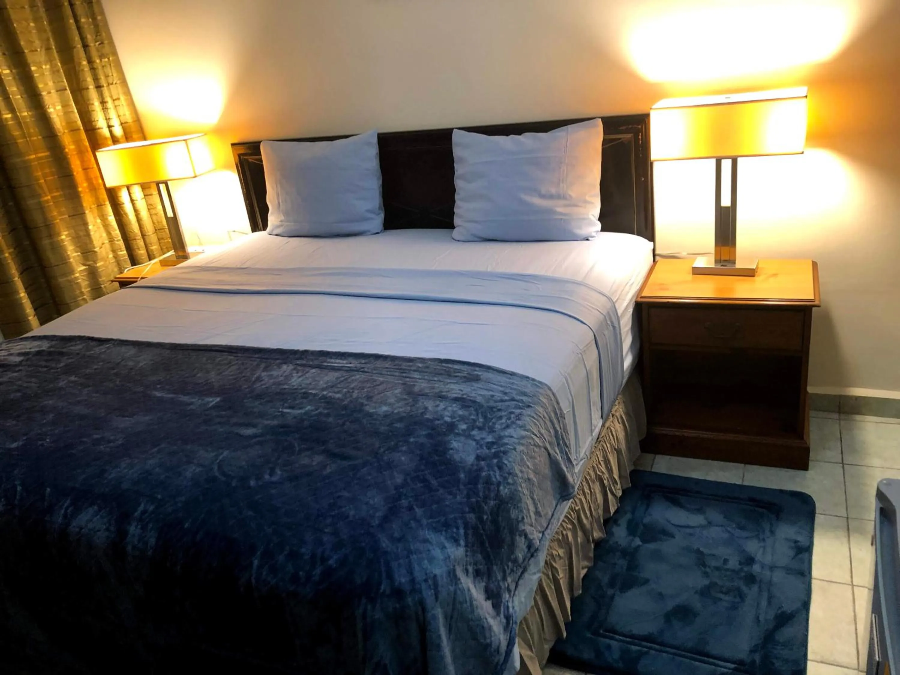 Bed in HOTEL MALLIKA COMPANY, SL