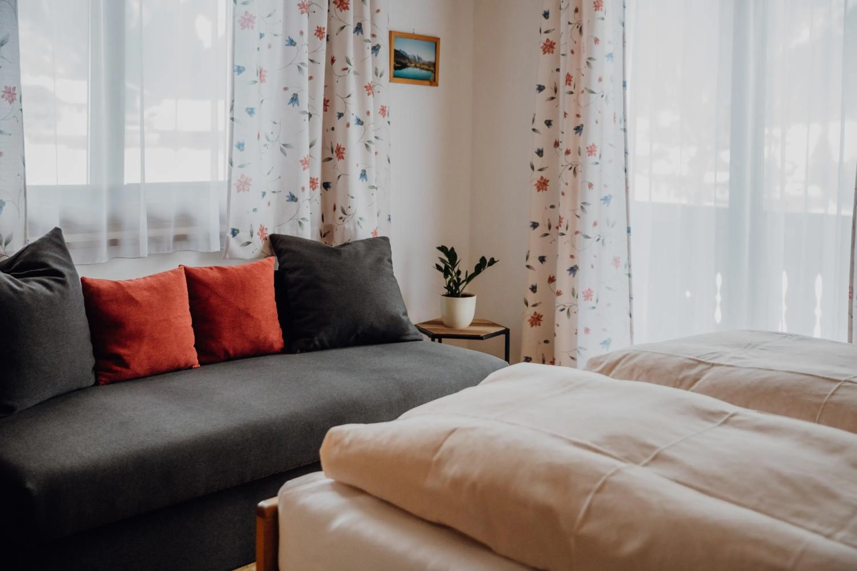 Seating area, Bed in Ferienwohnung Inge Gapp