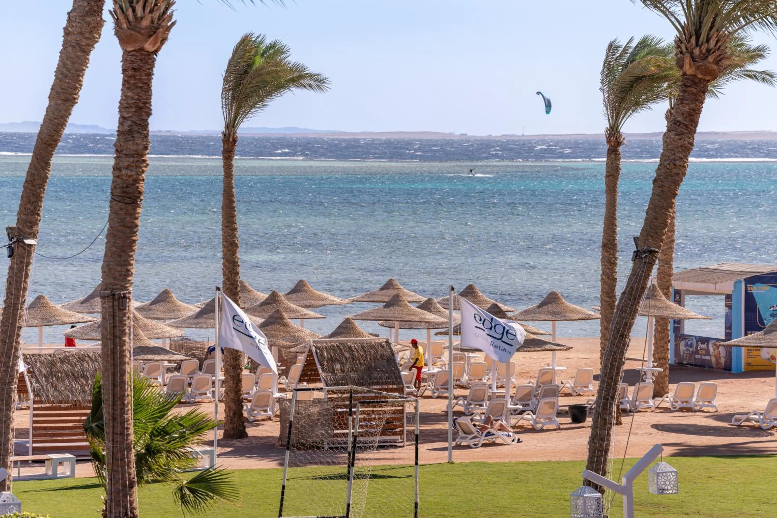 Sea Beach Edge By Rotana