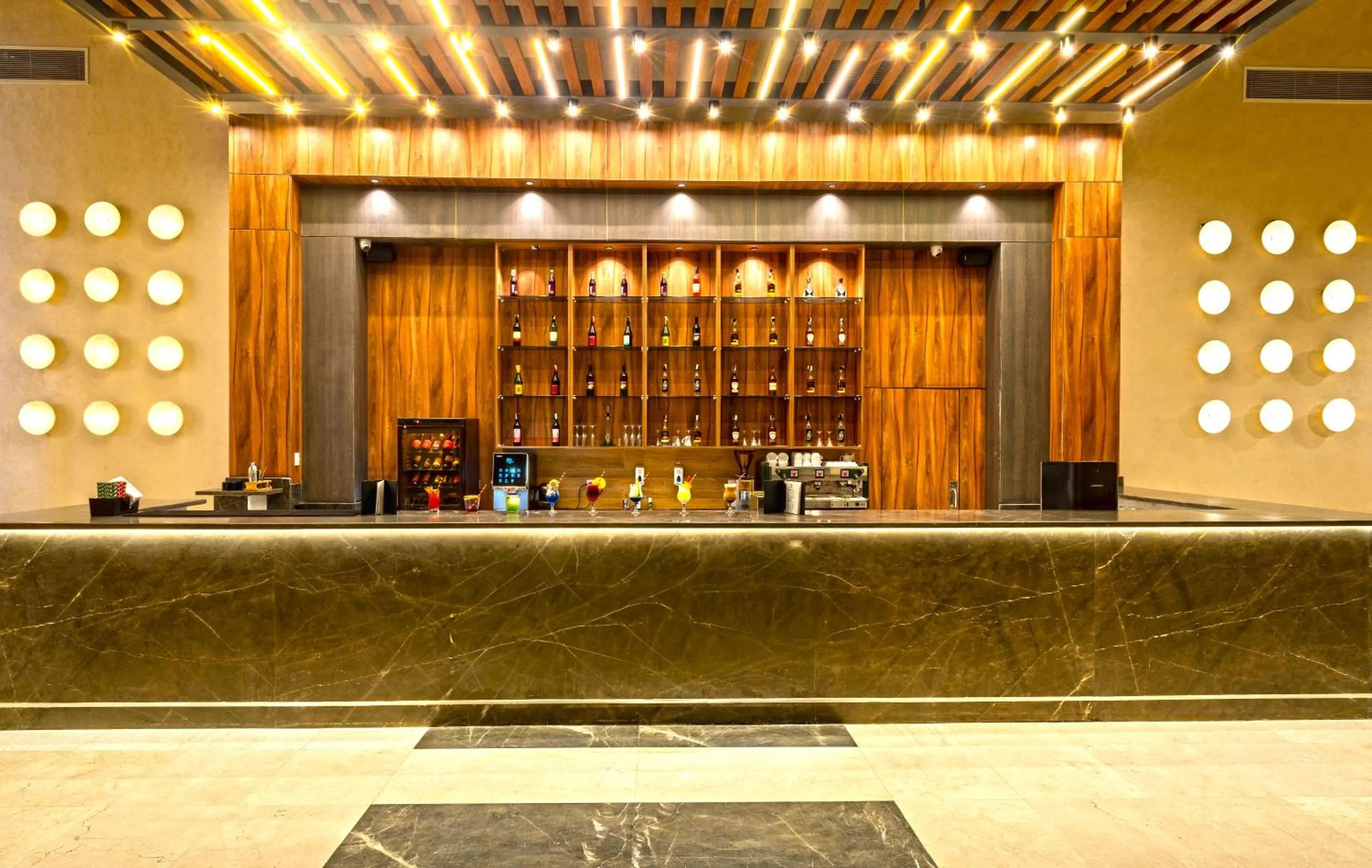 Lounge or bar in Sea Beach Aqua Park Resort