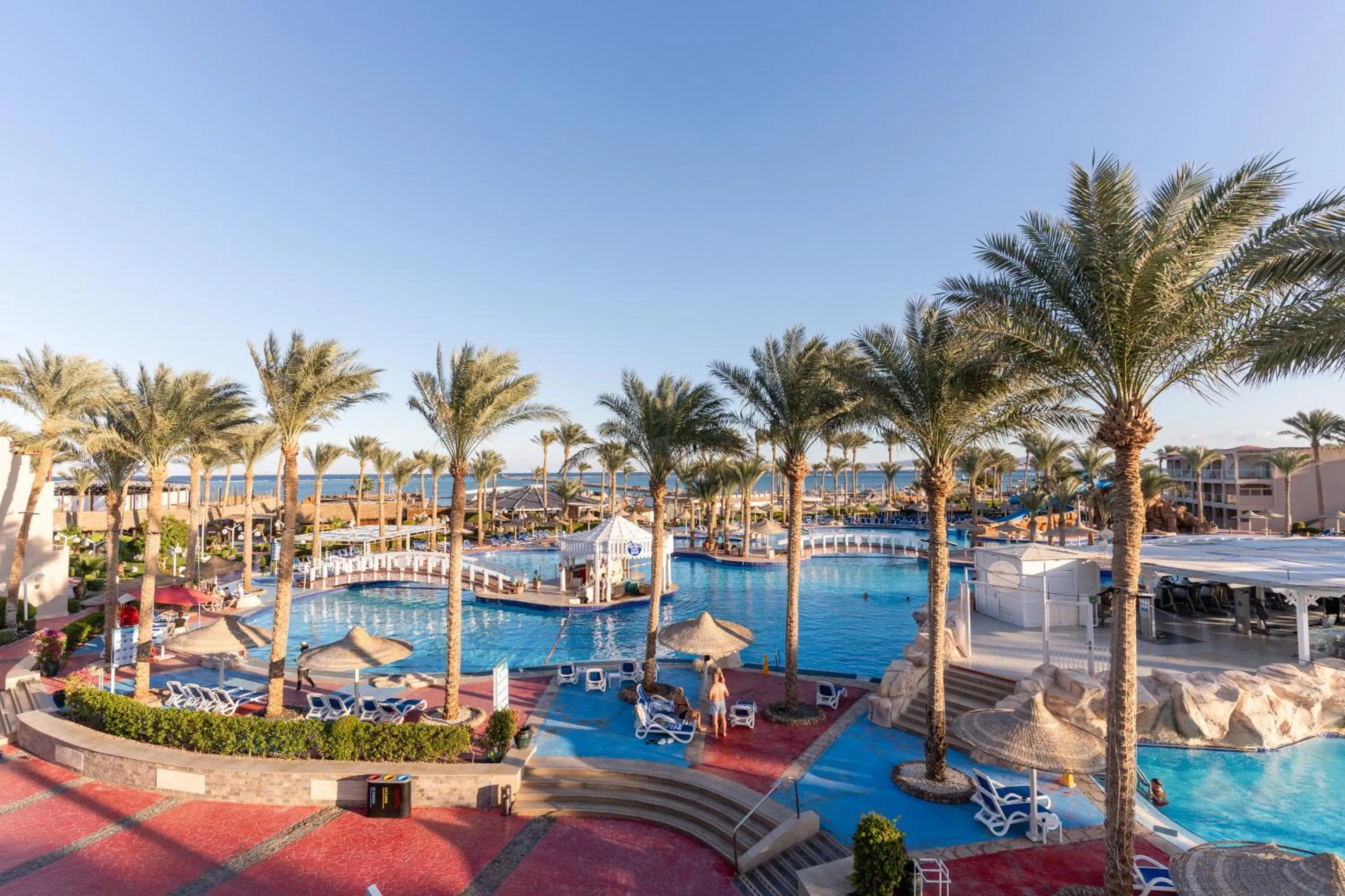 Sea Beach Edge By Rotana