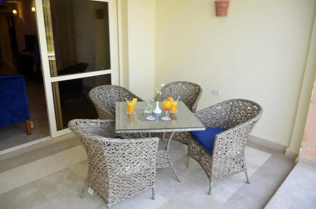 Sea Beach Aqua Park Resort