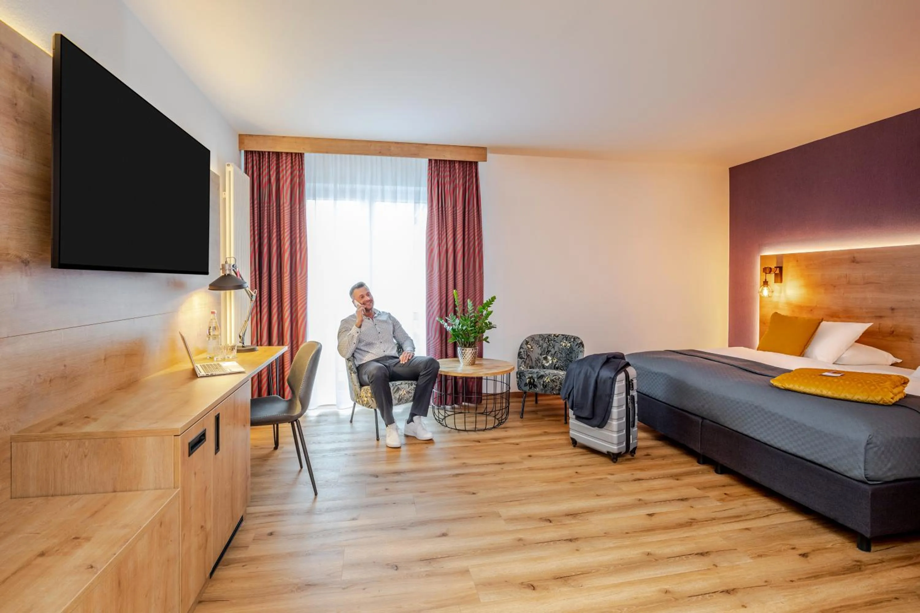 Photo of the whole room, Bed in Mercure Hotel Bad Oeynhausen City