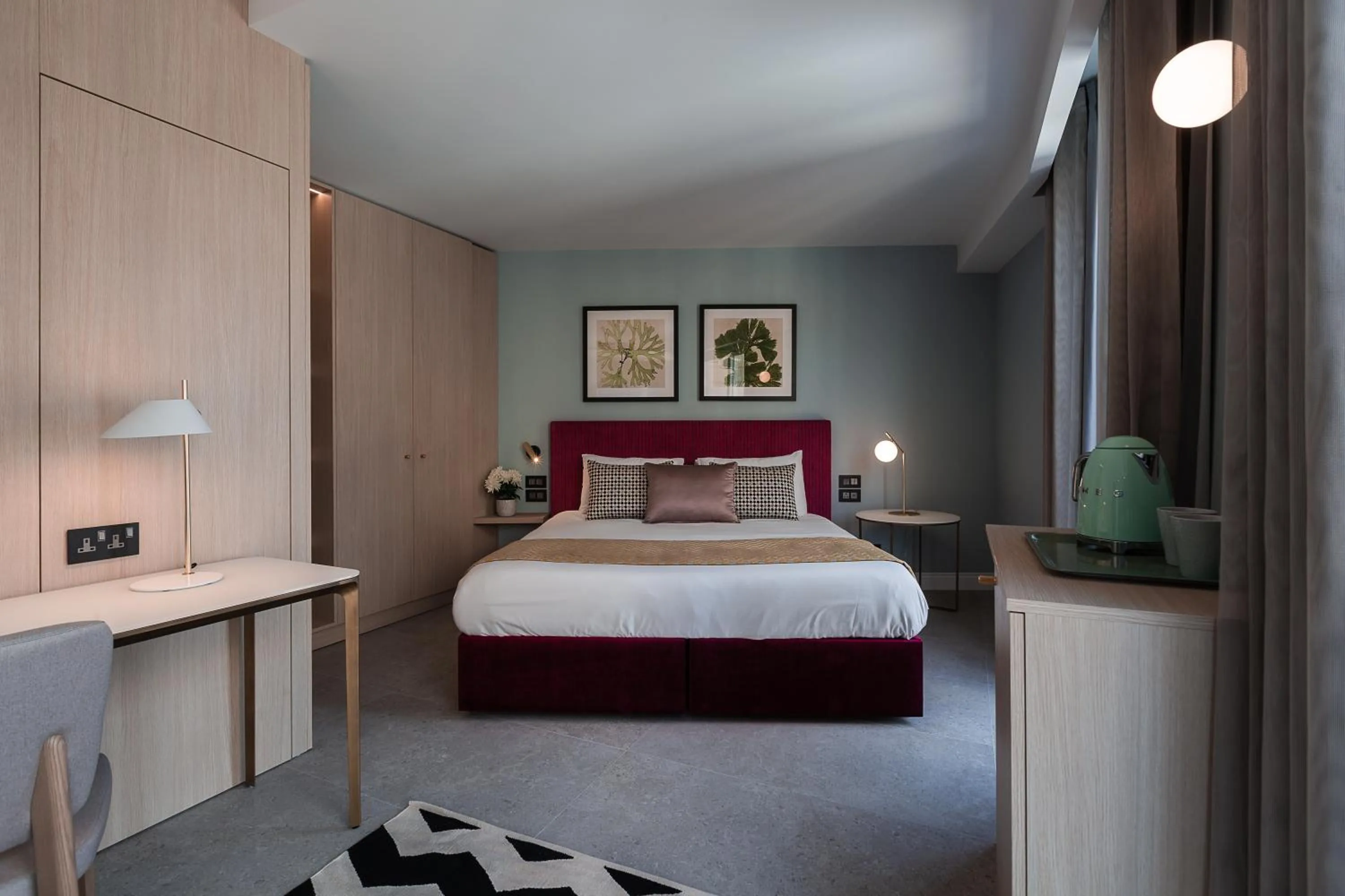 Bedroom, Bed in 123 MAINSTREET boutique hotel