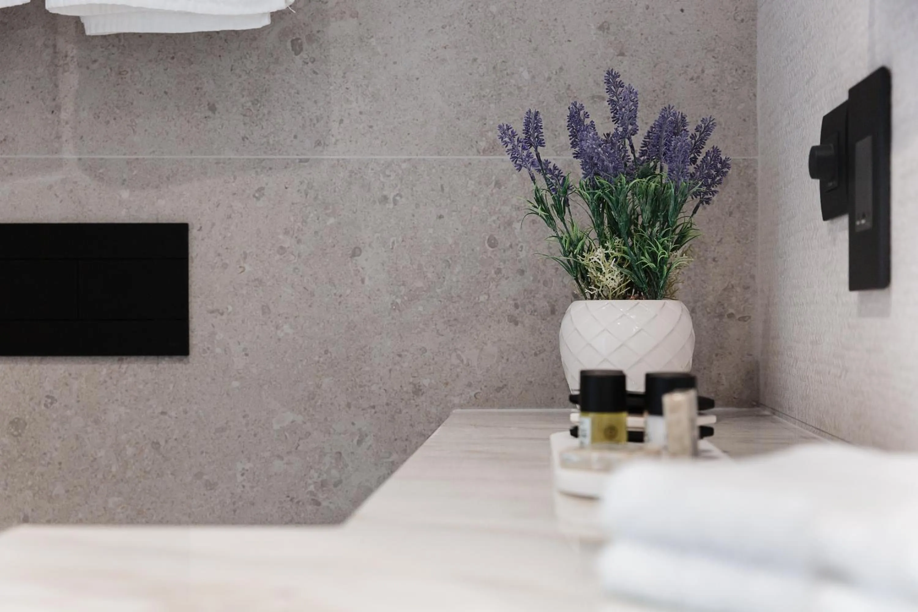 Bathroom in 123 MAINSTREET boutique hotel