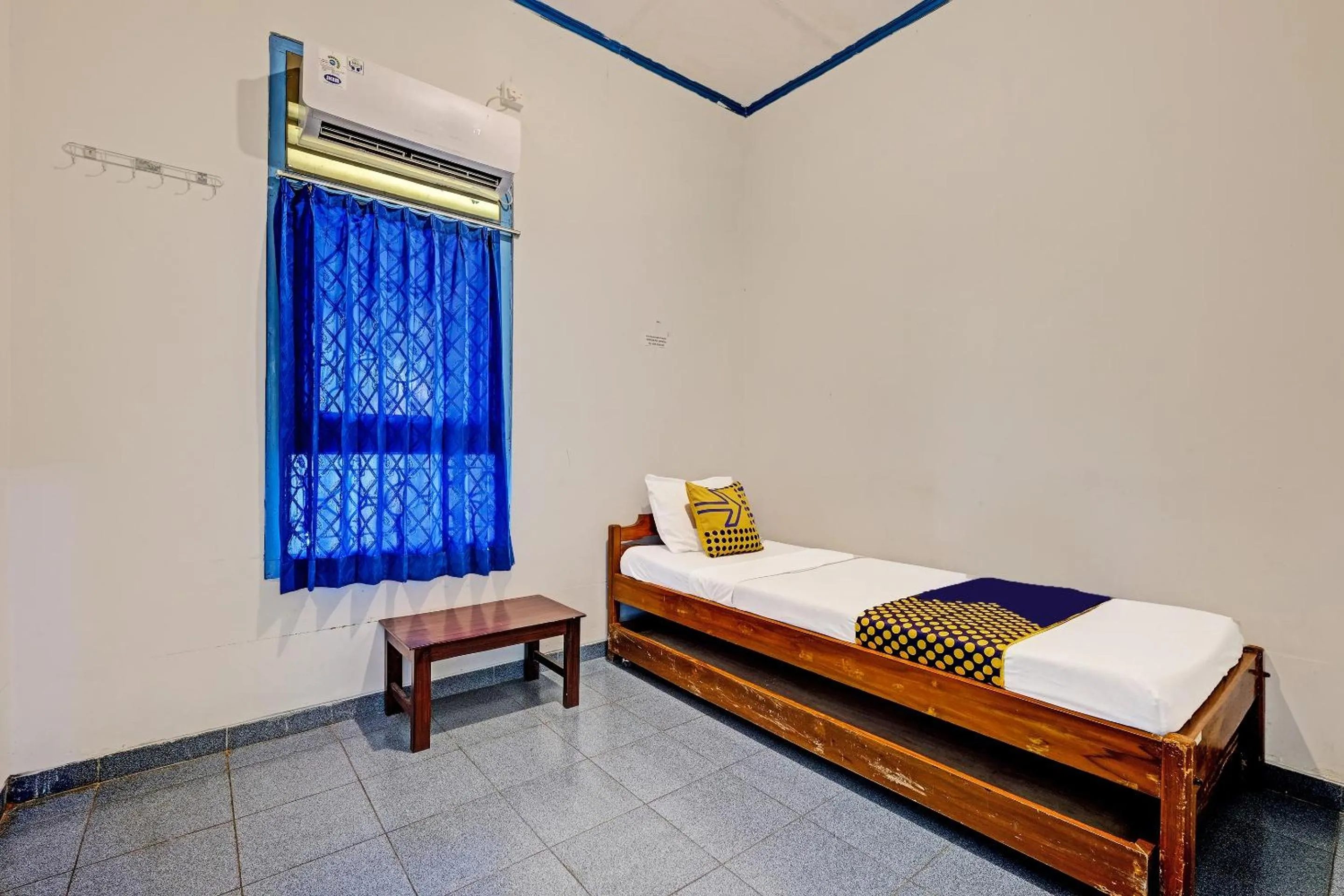 Bedroom, Bed in Hotel O Omah Jm