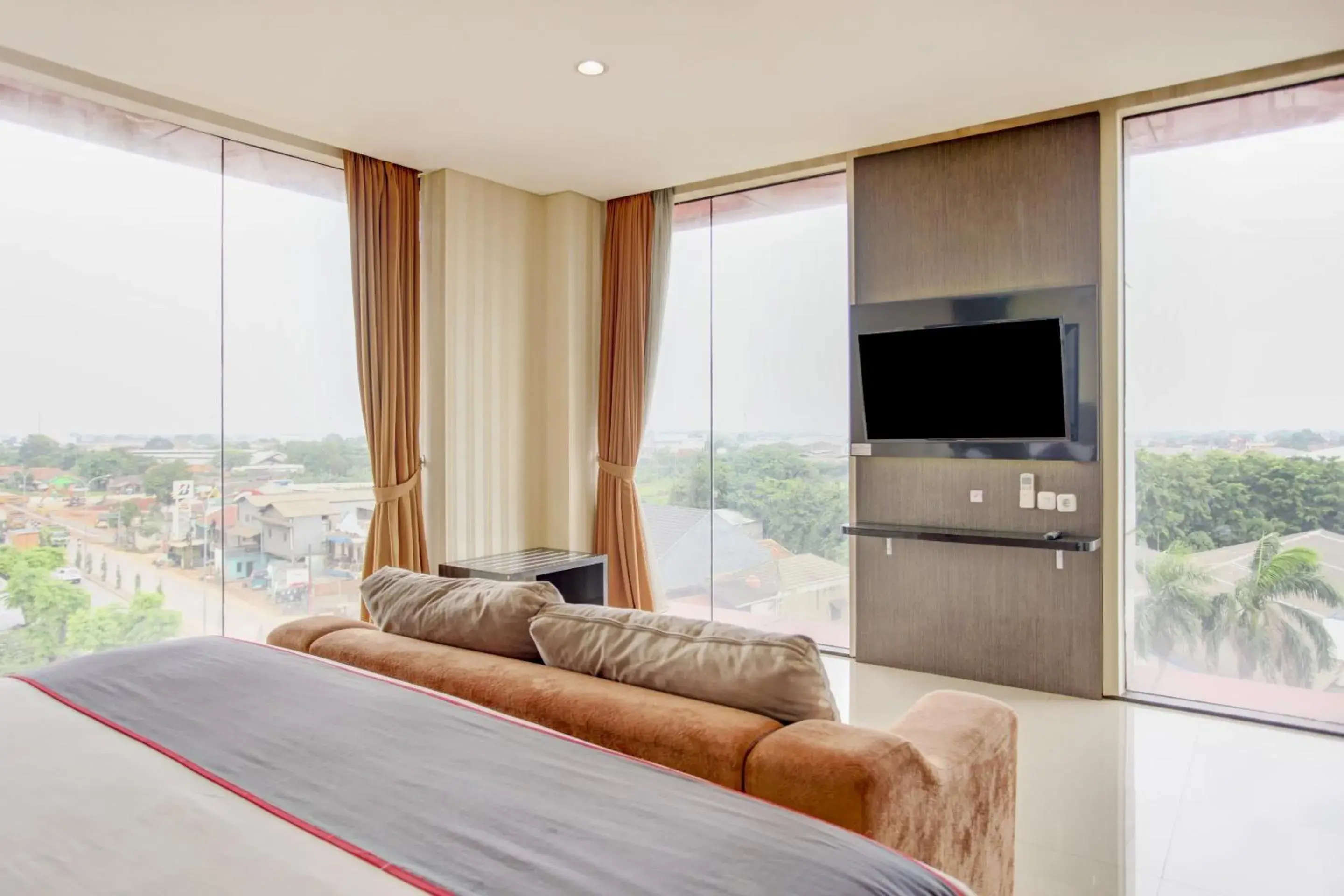 Photo of the whole room, Bed in Collection O Hotel Igloo Photo of the whole room, Bed in Collection O Hotel Igloo