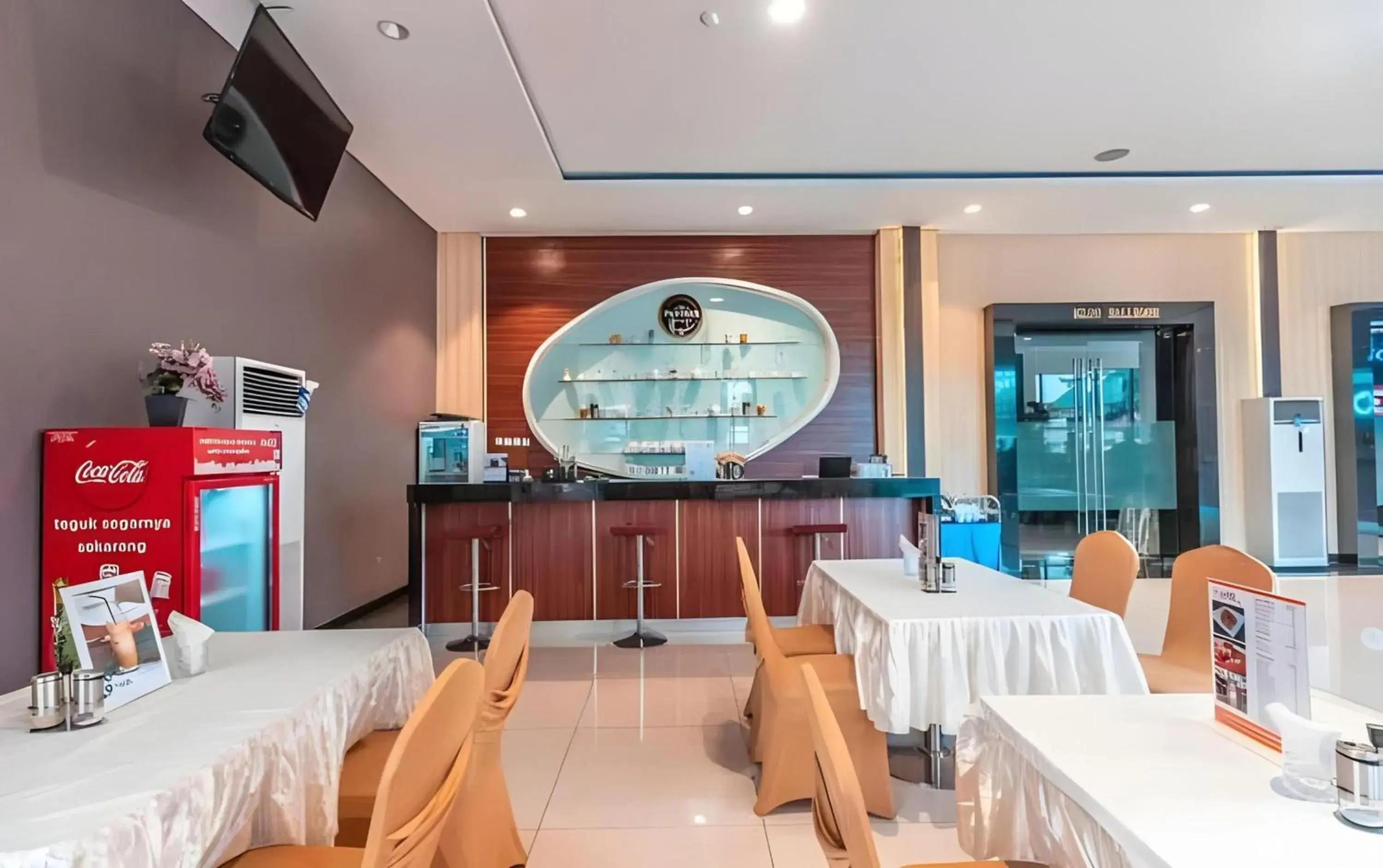 Lobby or reception in Collection O Hotel Igloo Lobby or reception in Collection O Hotel Igloo