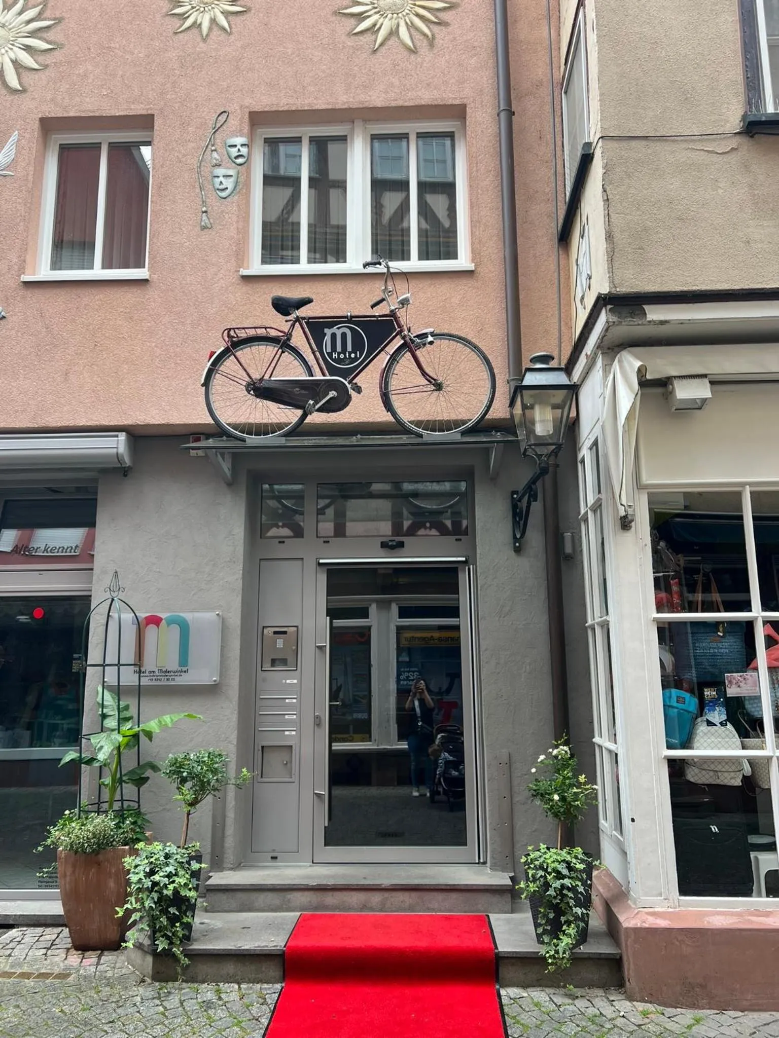 Property building in Hotel am Malerwinkel