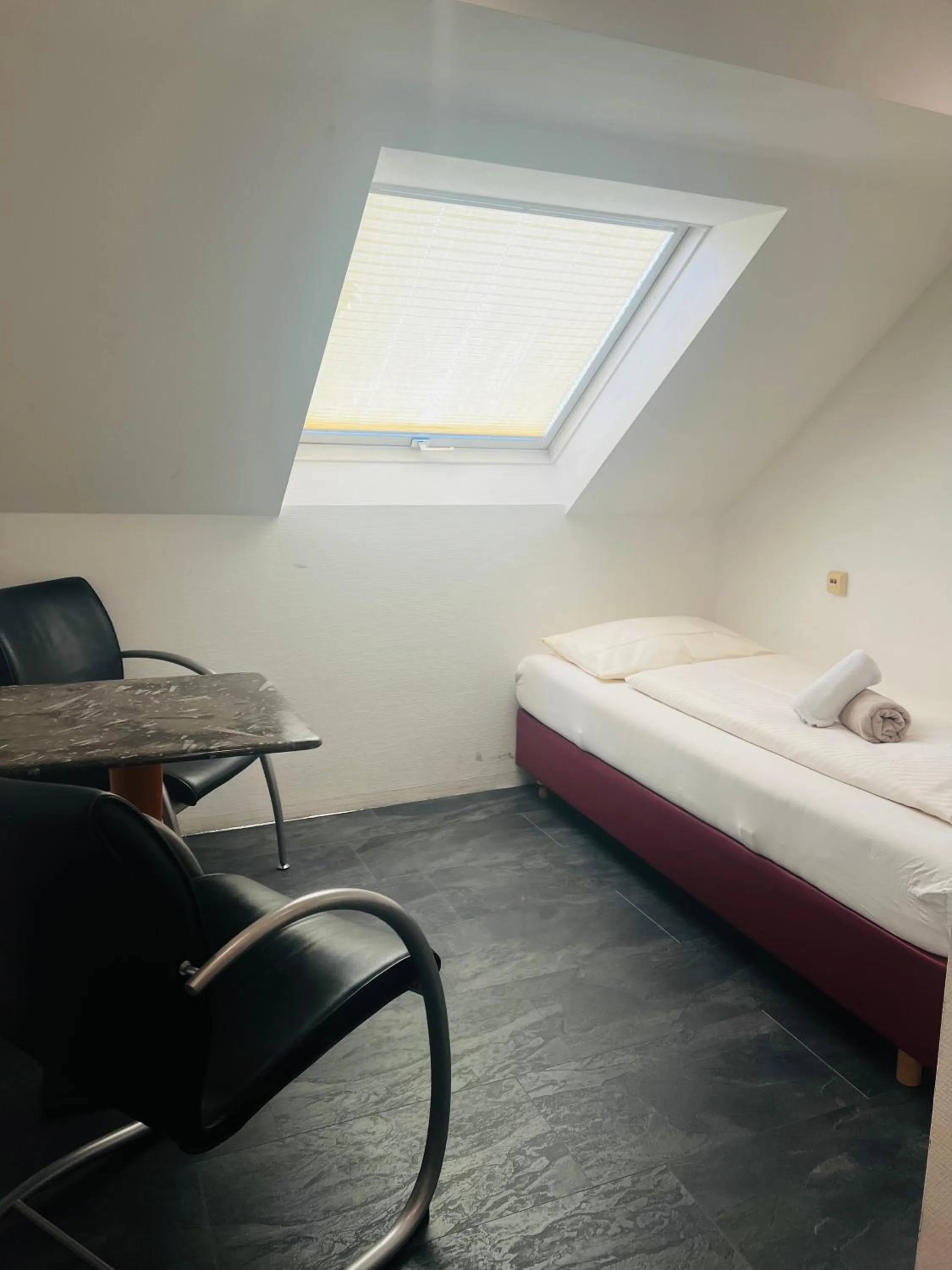 Photo of the whole room, Bed in Hotel am Malerwinkel