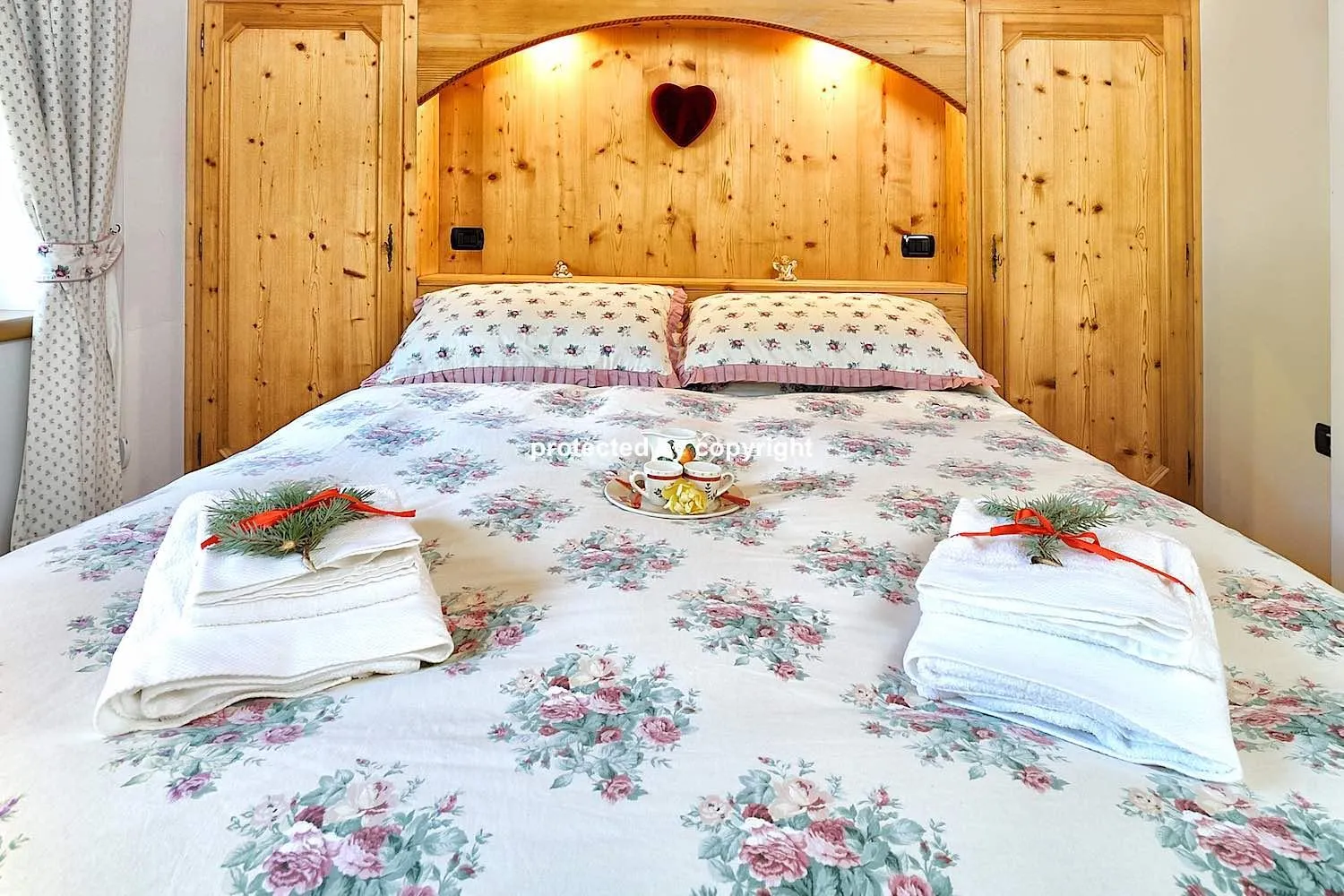 Bed in Luxury Exclusive Attic