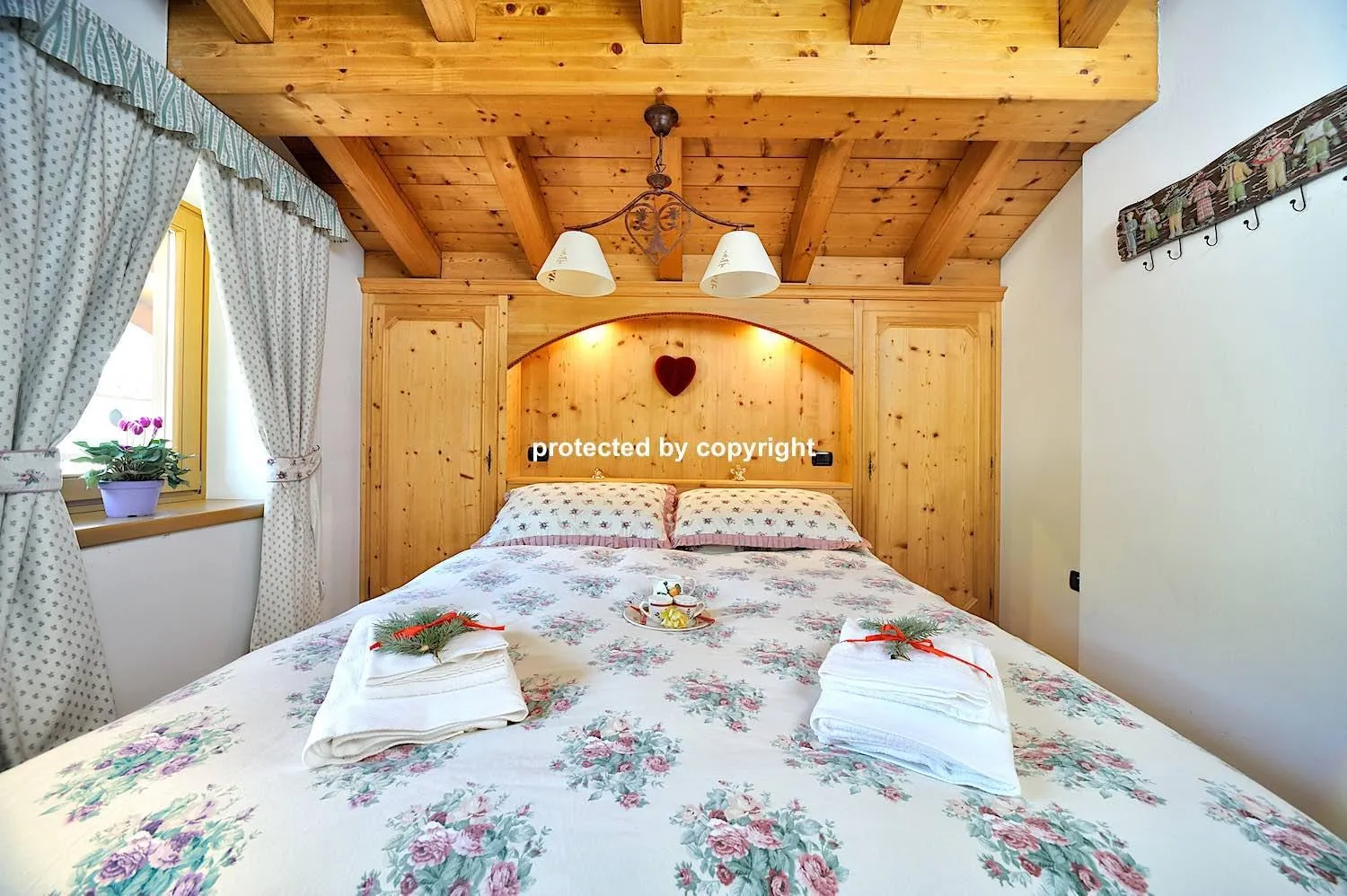 Bed in Luxury Exclusive Attic