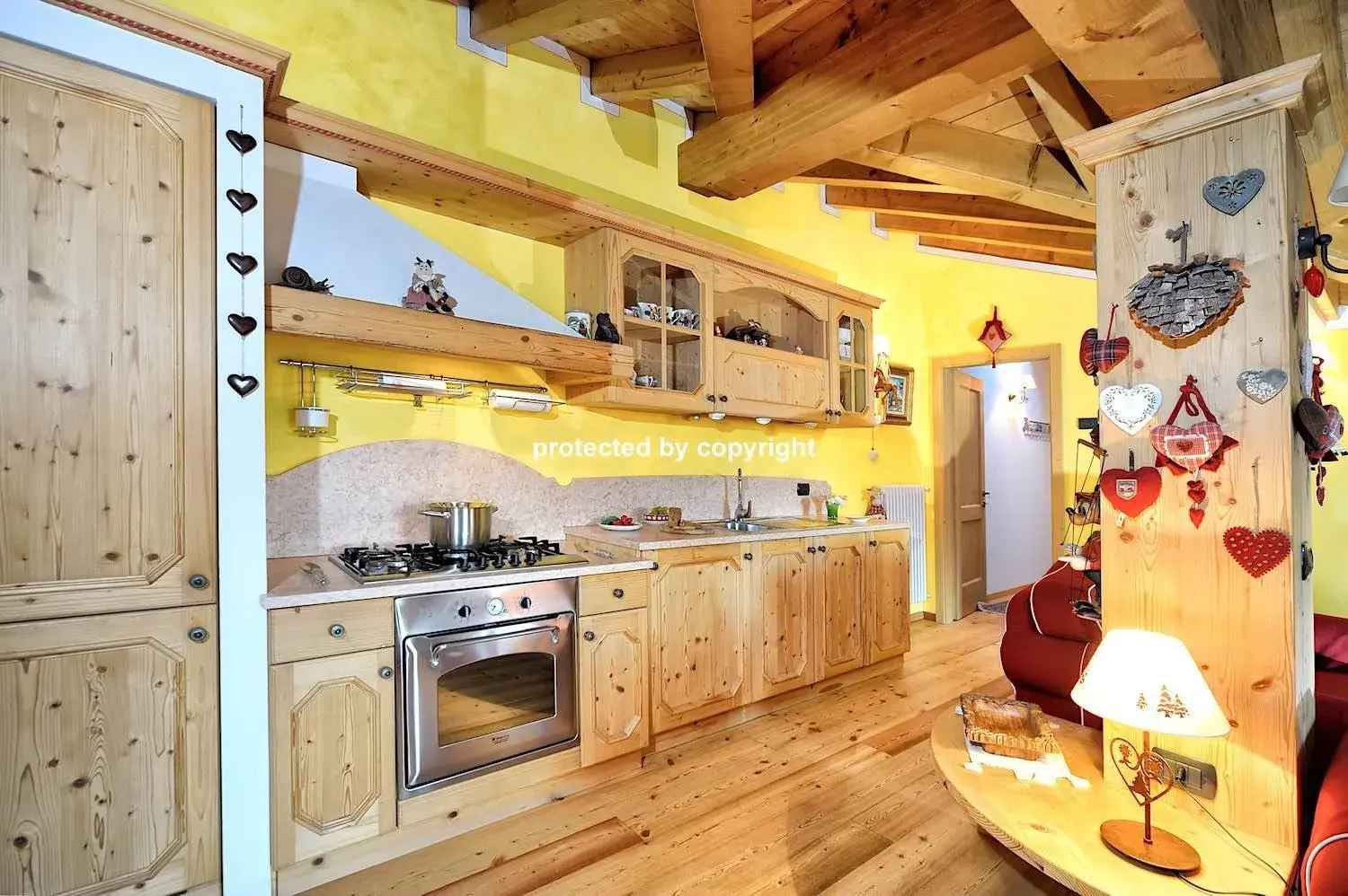 Luxury Exclusive Attic Luxury Exclusive Attic