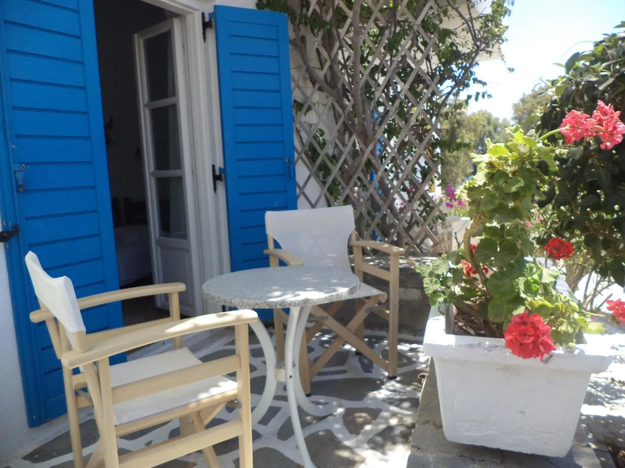 Triple Room in Akteon Hotel Triple Room in Akteon Hotel