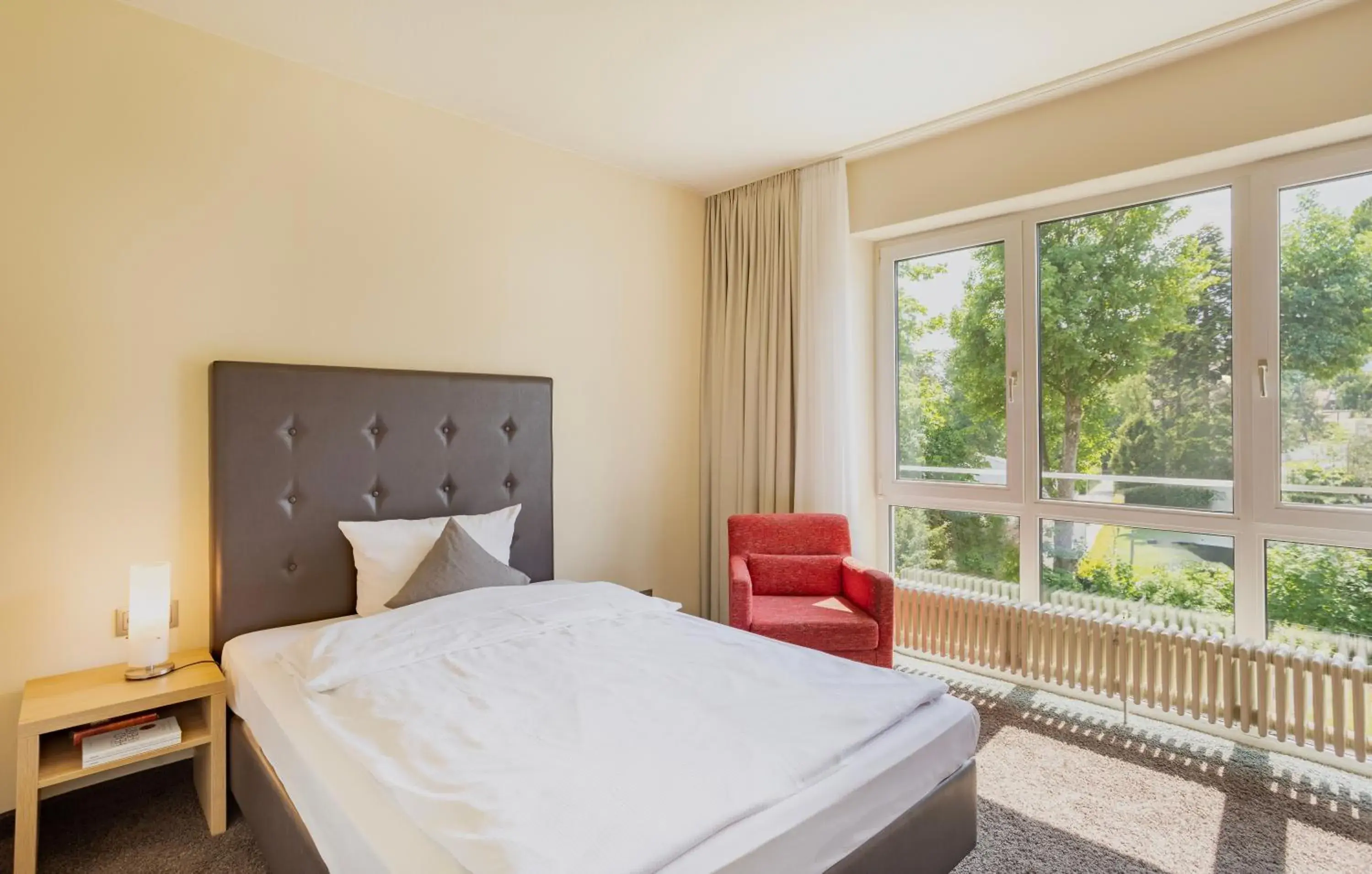 Photo of the whole room, Bed in Concorde Hotel Viktoria Photo of the whole room, Bed in Concorde Hotel Viktoria