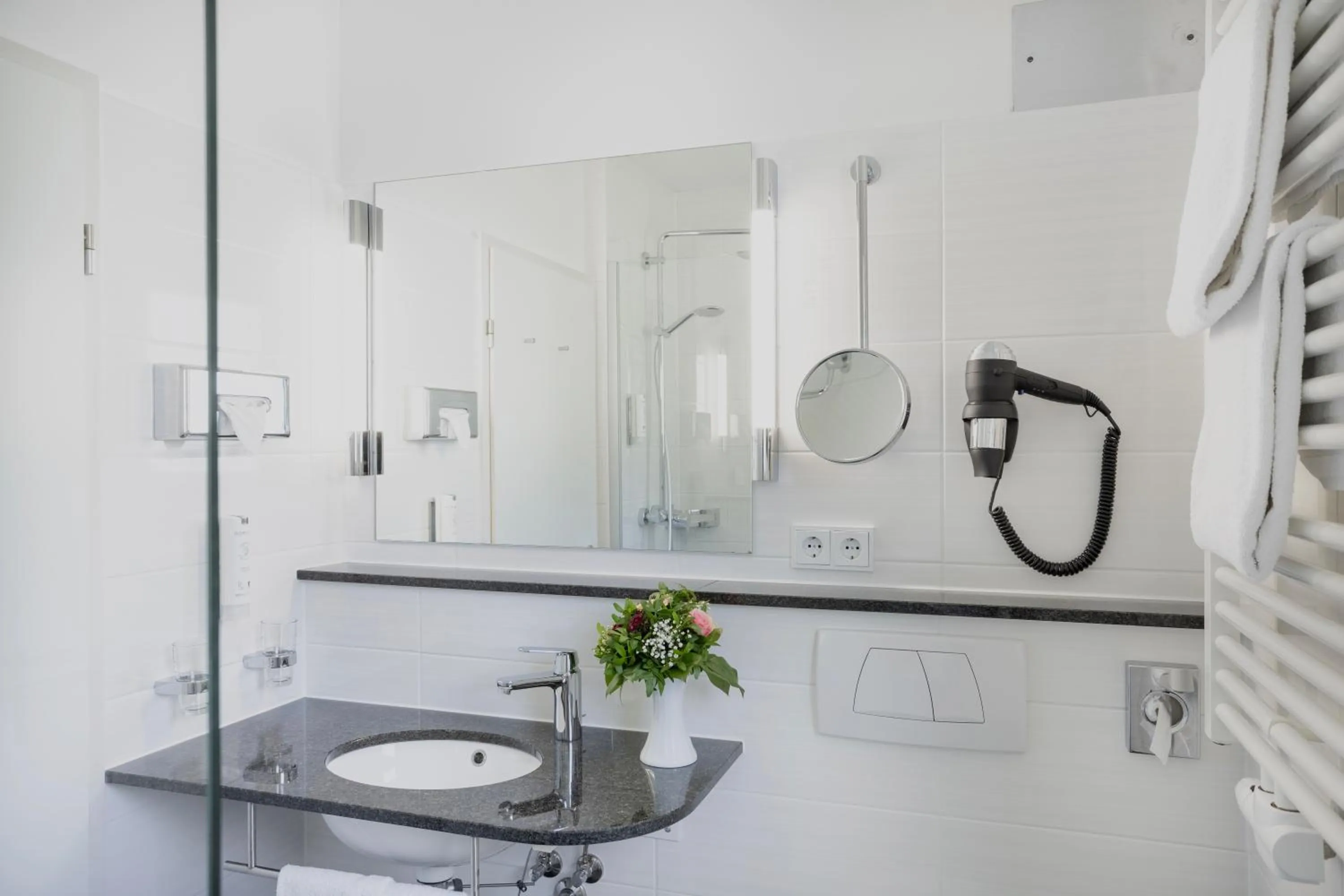 Bathroom in Concorde Hotel Viktoria