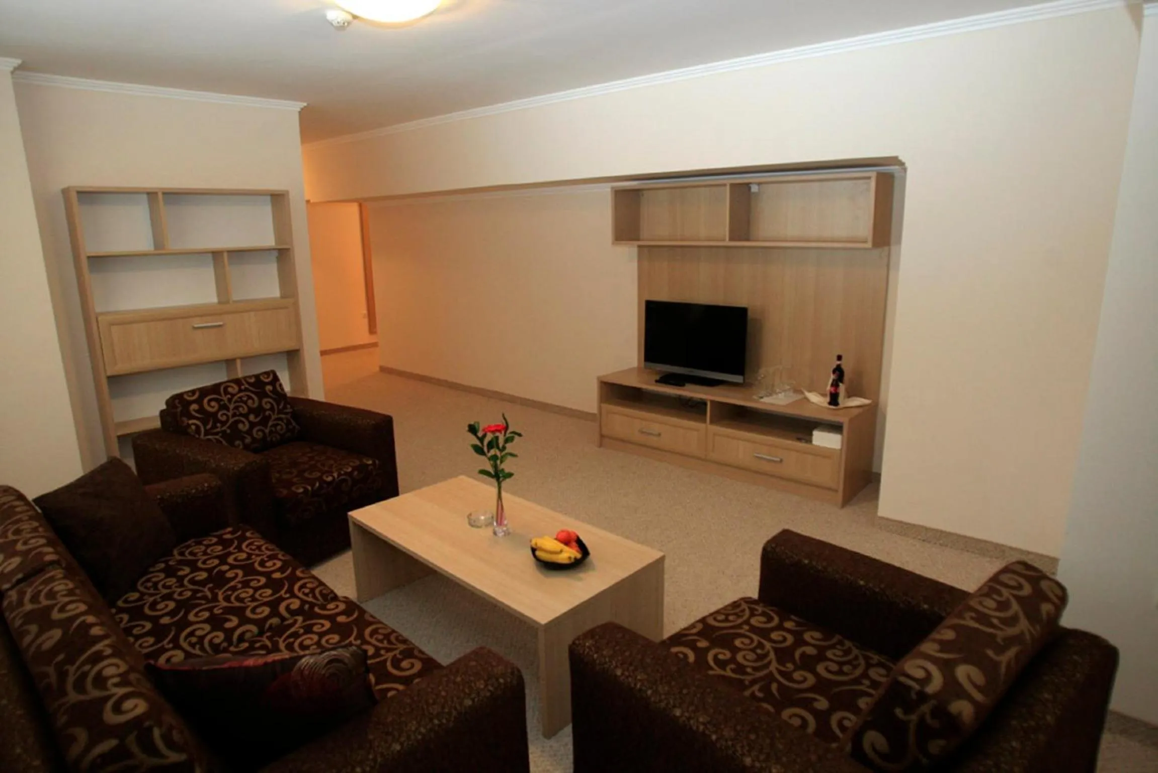 One-Bedroom Suite with Balcony in Olymp Hotel