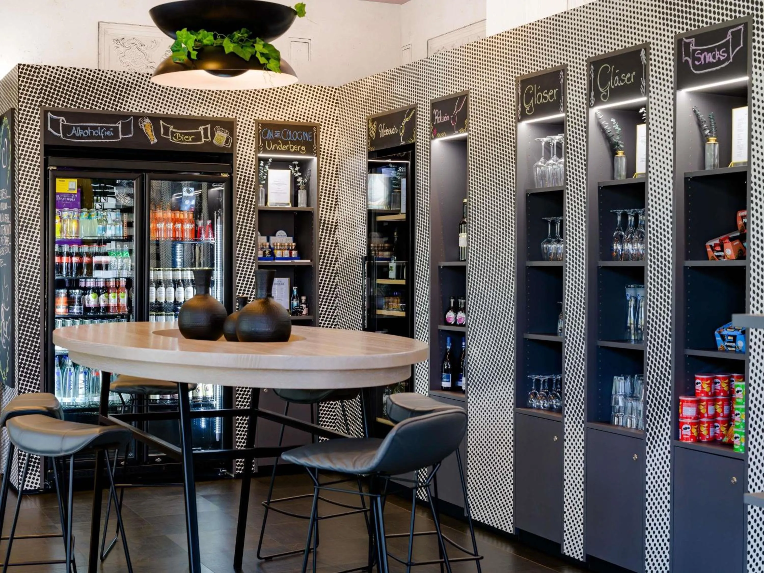 Property building in Mercure Hotel Würzburg am Mainufer