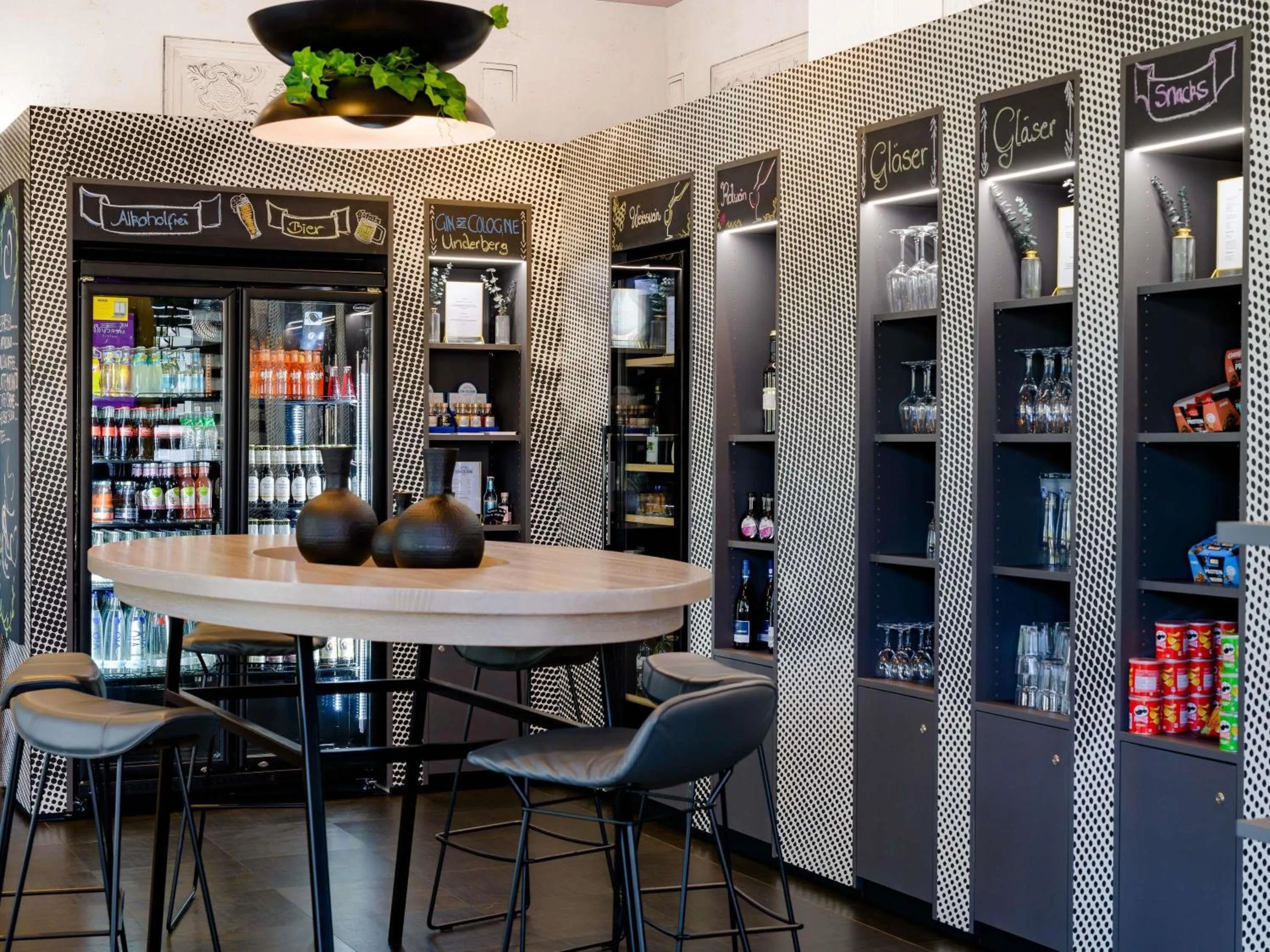 Property building in Mercure Hotel Würzburg am Mainufer