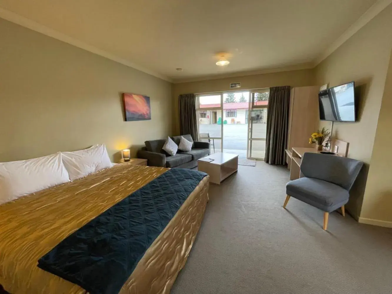 Deluxe Apartment in Sierra Motel and Apartments Deluxe Apartment in Sierra Motel and Apartments