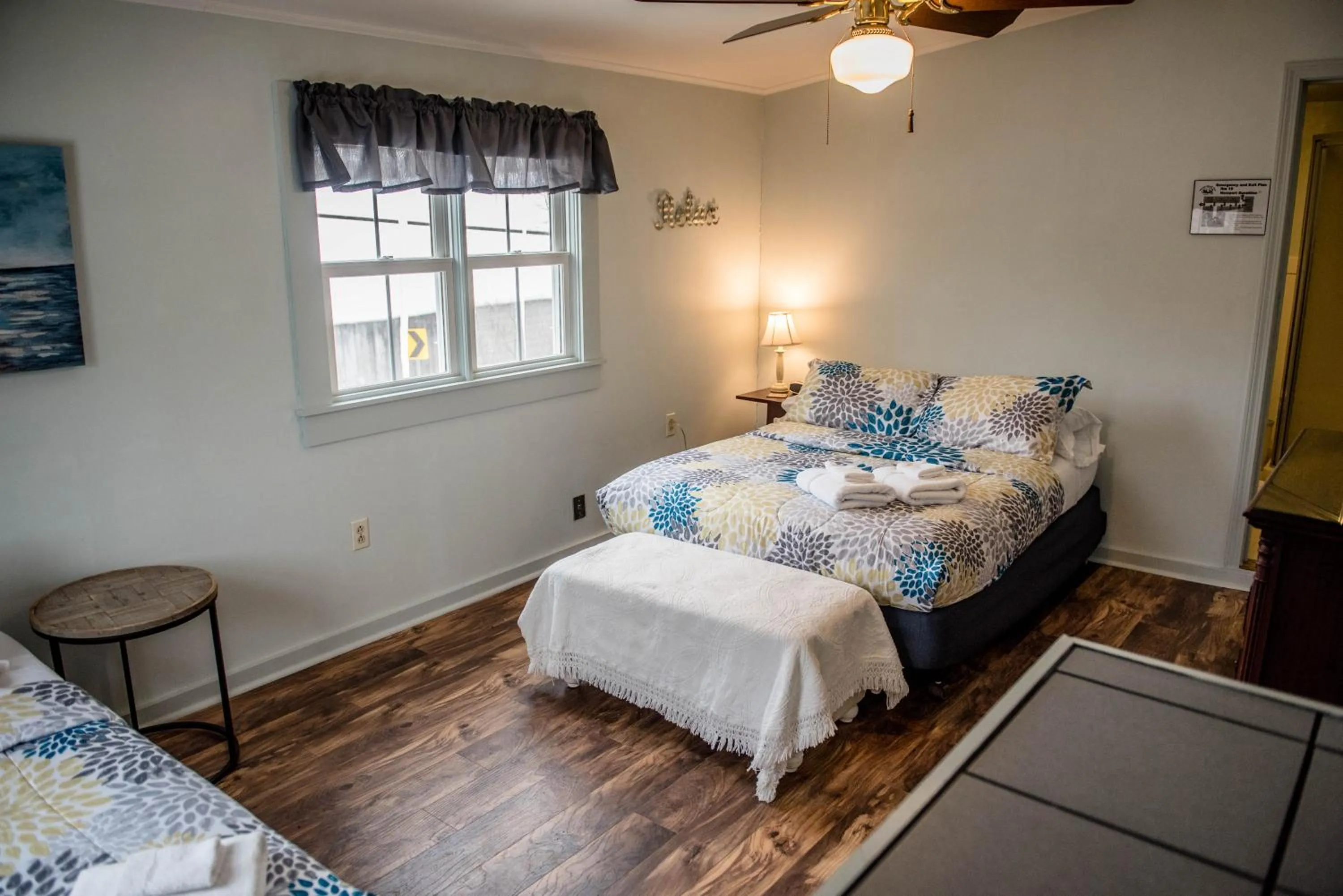 Bedroom, Bed in Brook Road Inn