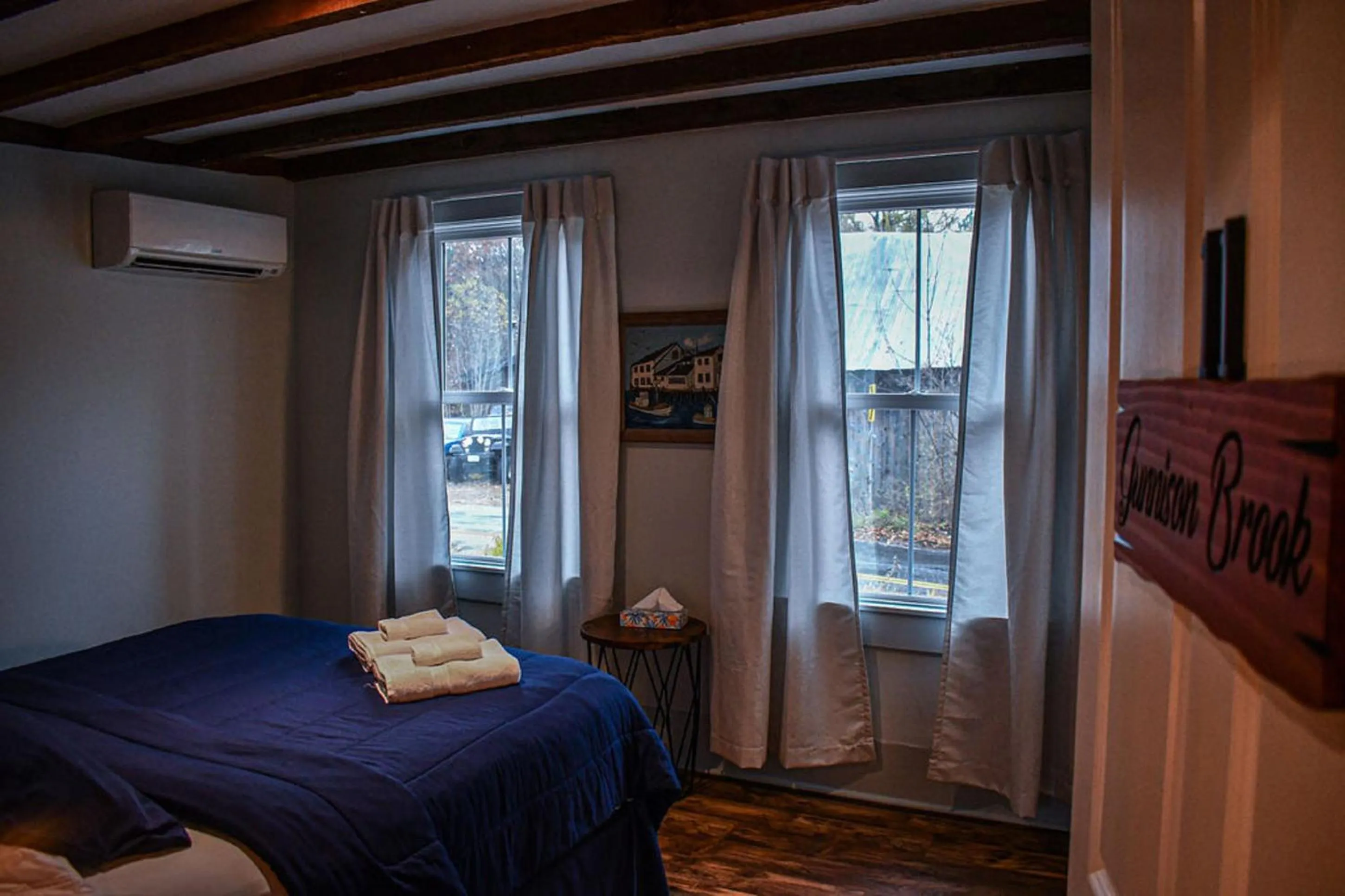Bedroom, Bed in Brook Road Inn