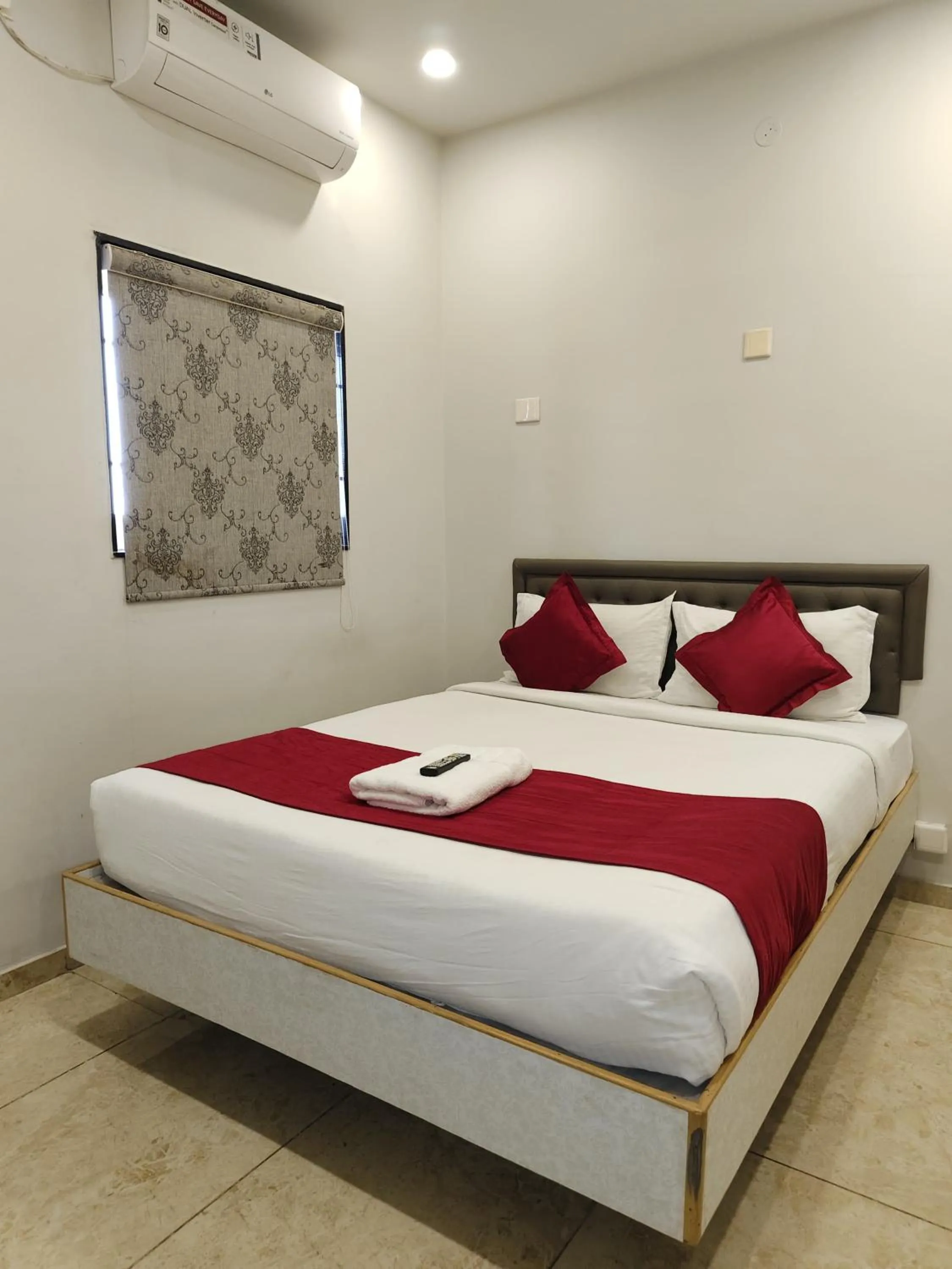 Bedroom, Bed in Classio Residency