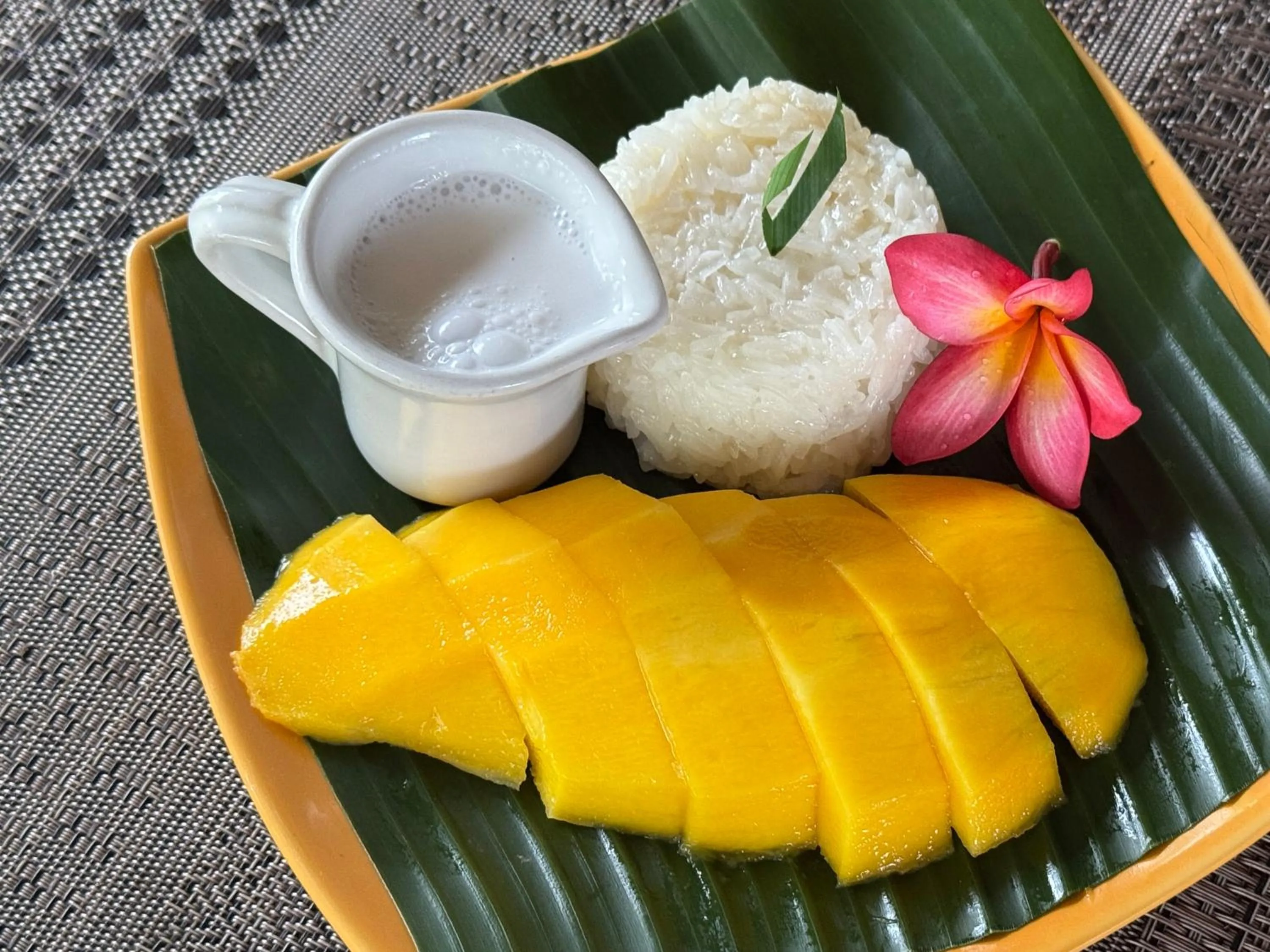 Food and drinks in Wide Sands Beach Retreat