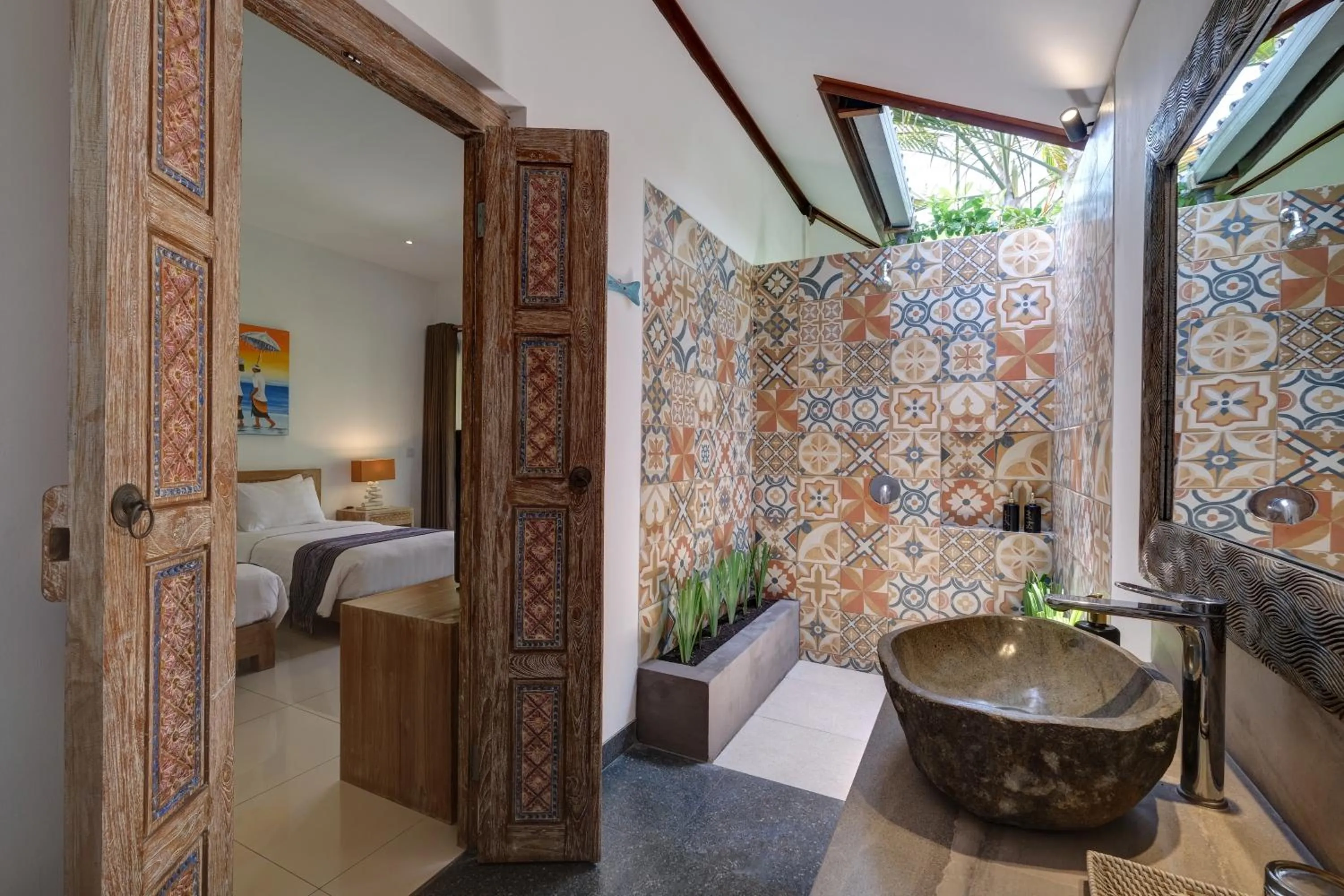 Shower, Bed in Wide Sands Beach Retreat