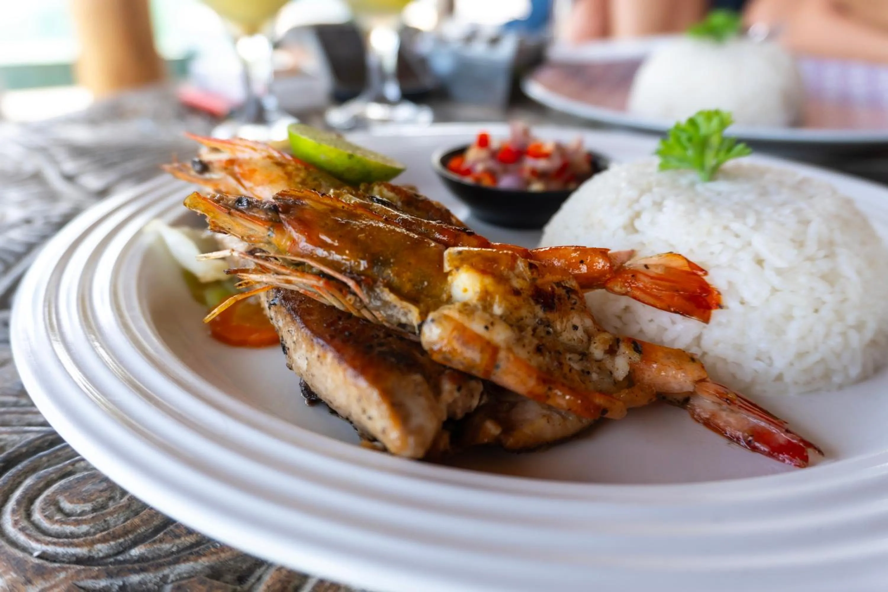 Food and drinks in Wide Sands Beach Retreat