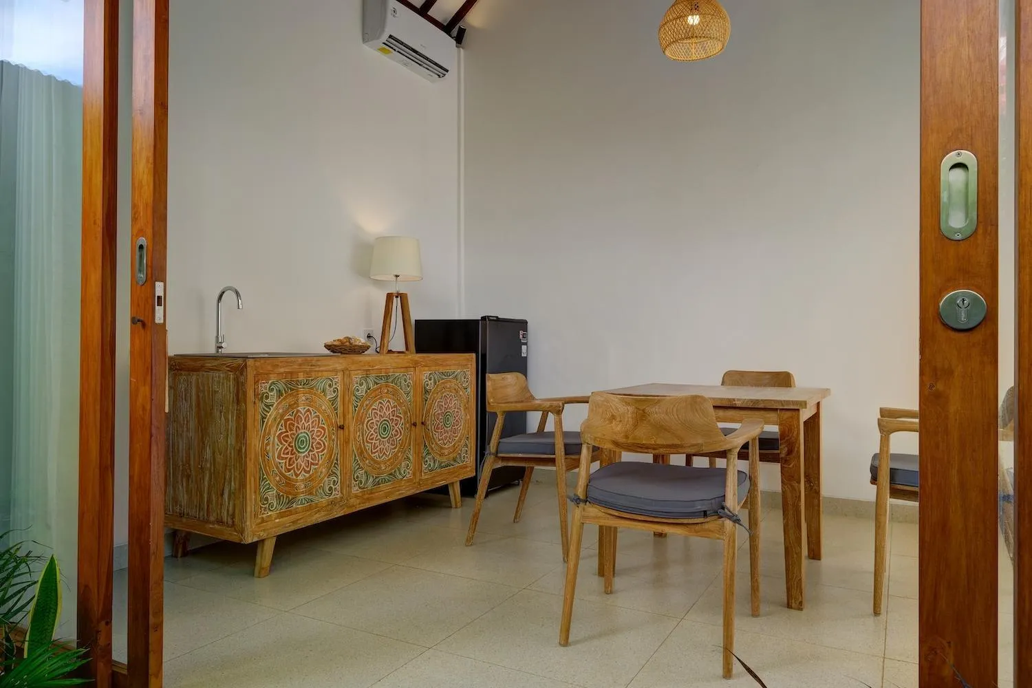 Dining area in Wide Sands Beach Retreat