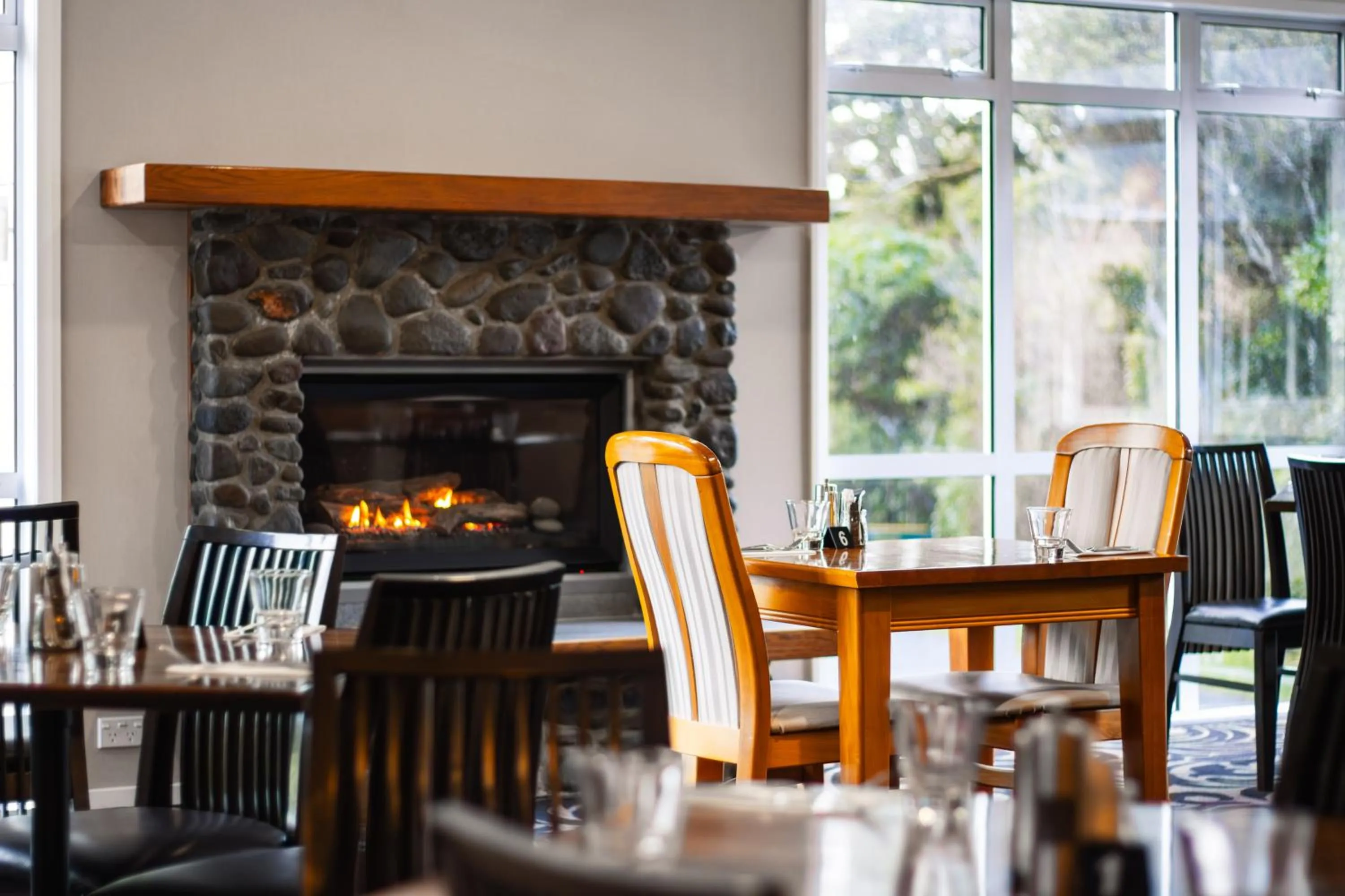 Restaurant/places to eat in Mountain House, Stratford, Ngati Ruanui